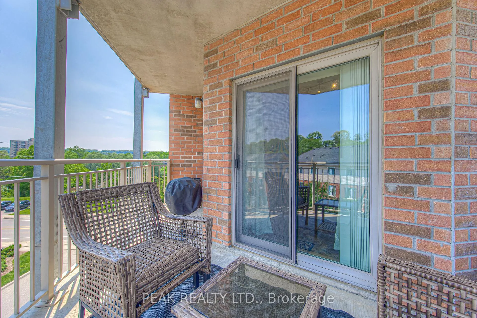 Photo 17 of Unit 7, 155 Water Street, Cambridge, Christopher-Champlain — HOMEH