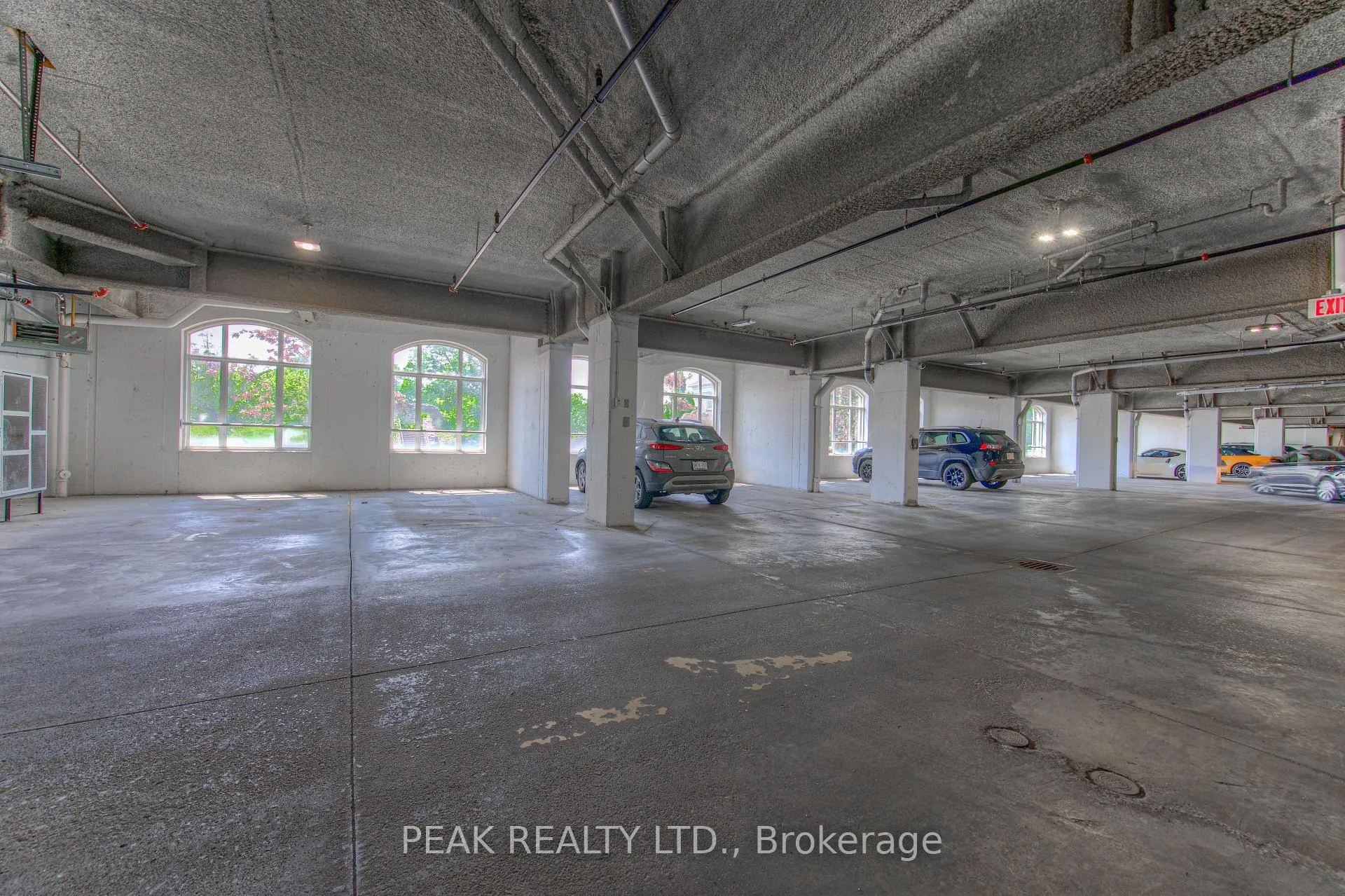 Photo 20 of Unit 7, 155 Water Street, Cambridge, Christopher-Champlain — HOMEH