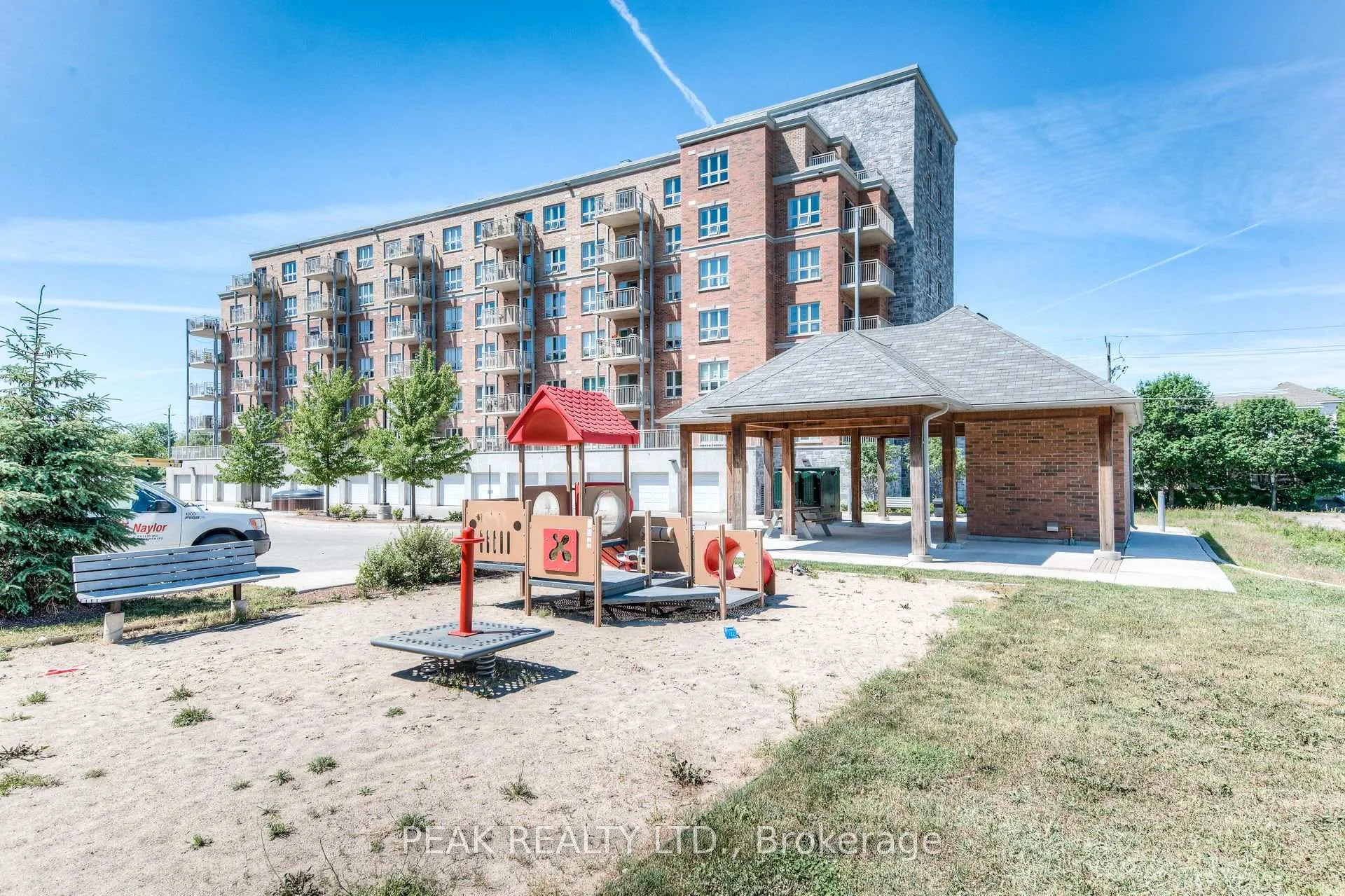 Photo 24 of Unit 7, 155 Water Street, Cambridge, Christopher-Champlain — HOMEH