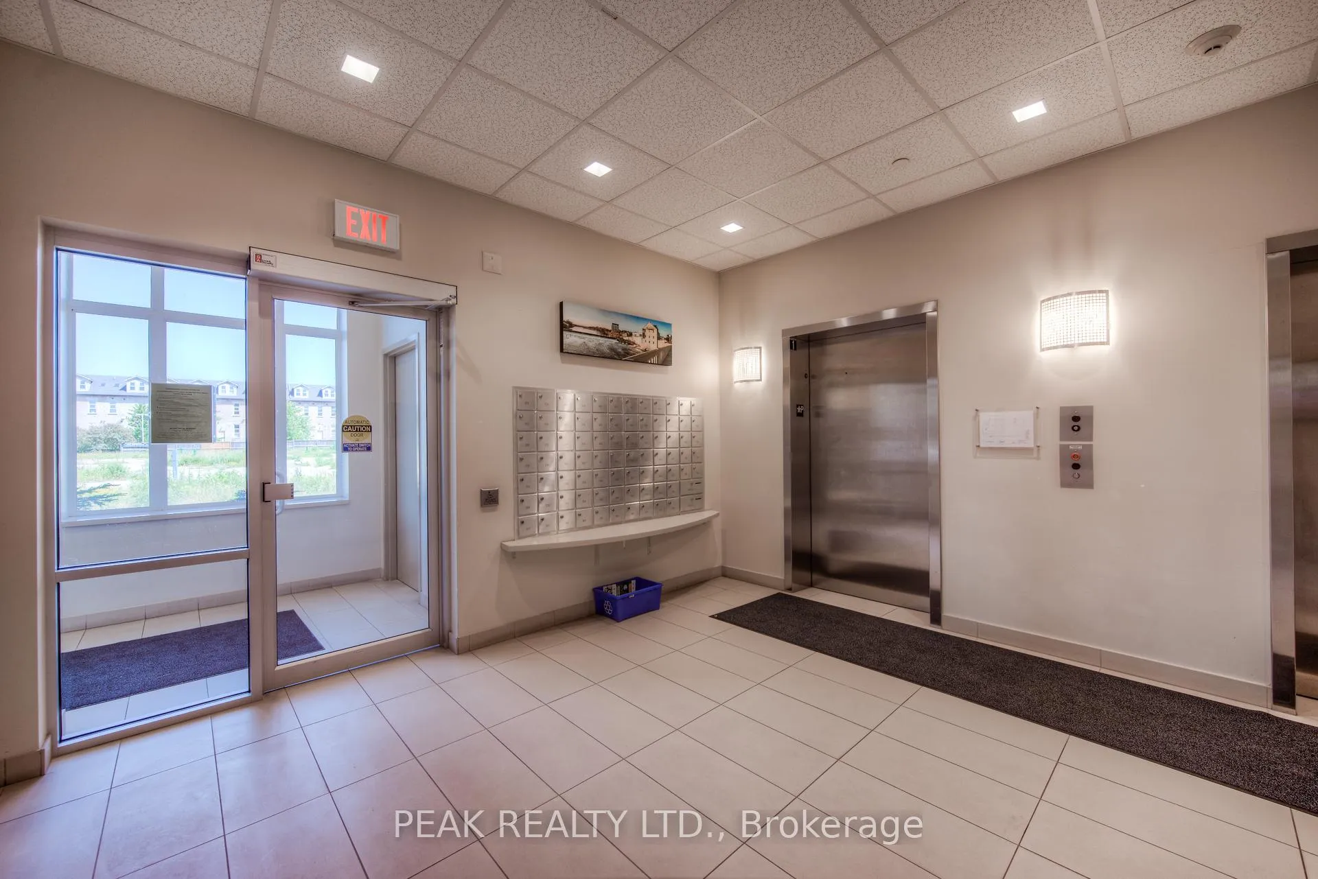 Photo 28 of Unit 7, 155 Water Street, Cambridge, Christopher-Champlain — HOMEH
