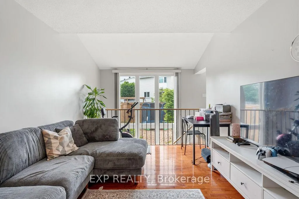 Photo 11 of Unit 47, 164 Midsummer Terrace, Ottawa, Queenswood Heights South — HOMEH