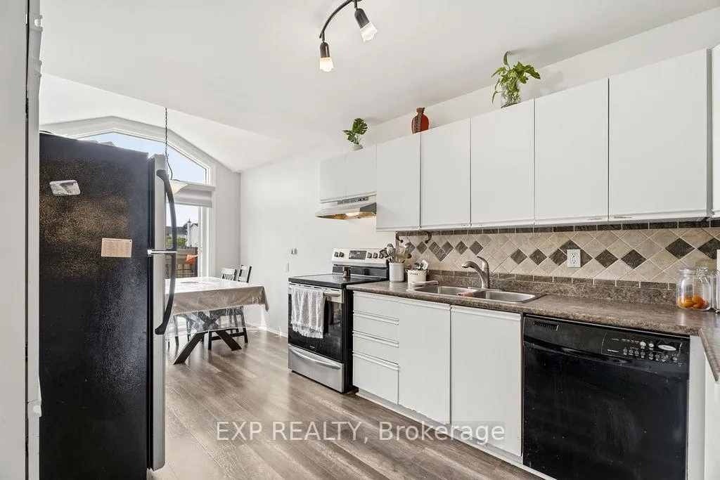 Photo 15 of Unit 47, 164 Midsummer Terrace, Ottawa, Queenswood Heights South — HOMEH
