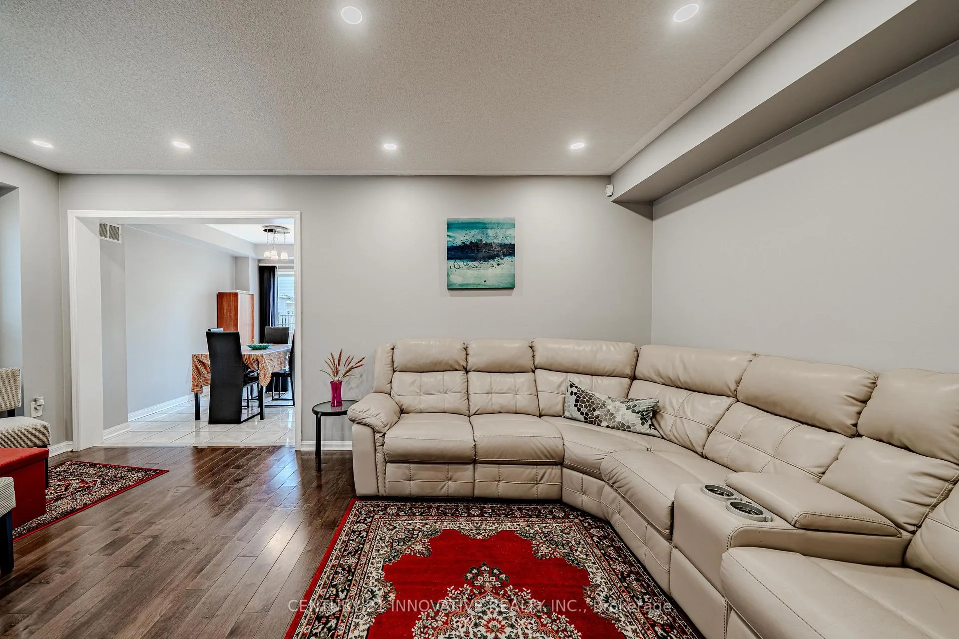 Photo 11 of Unit Upper, 28 Samandria Avenue, Whitby, Taunton North — HOMEH