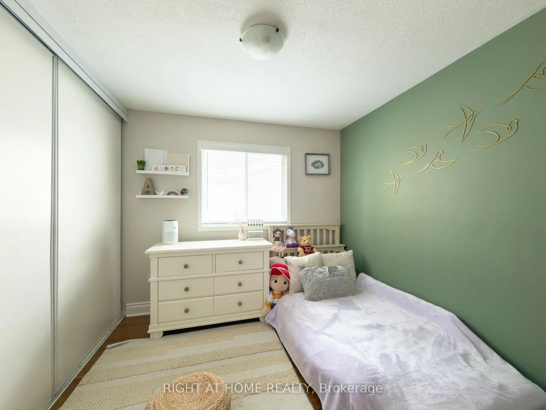 Photo 24 of 93 Townley Crescent, Brampton, Heart Lake West — HOMEH