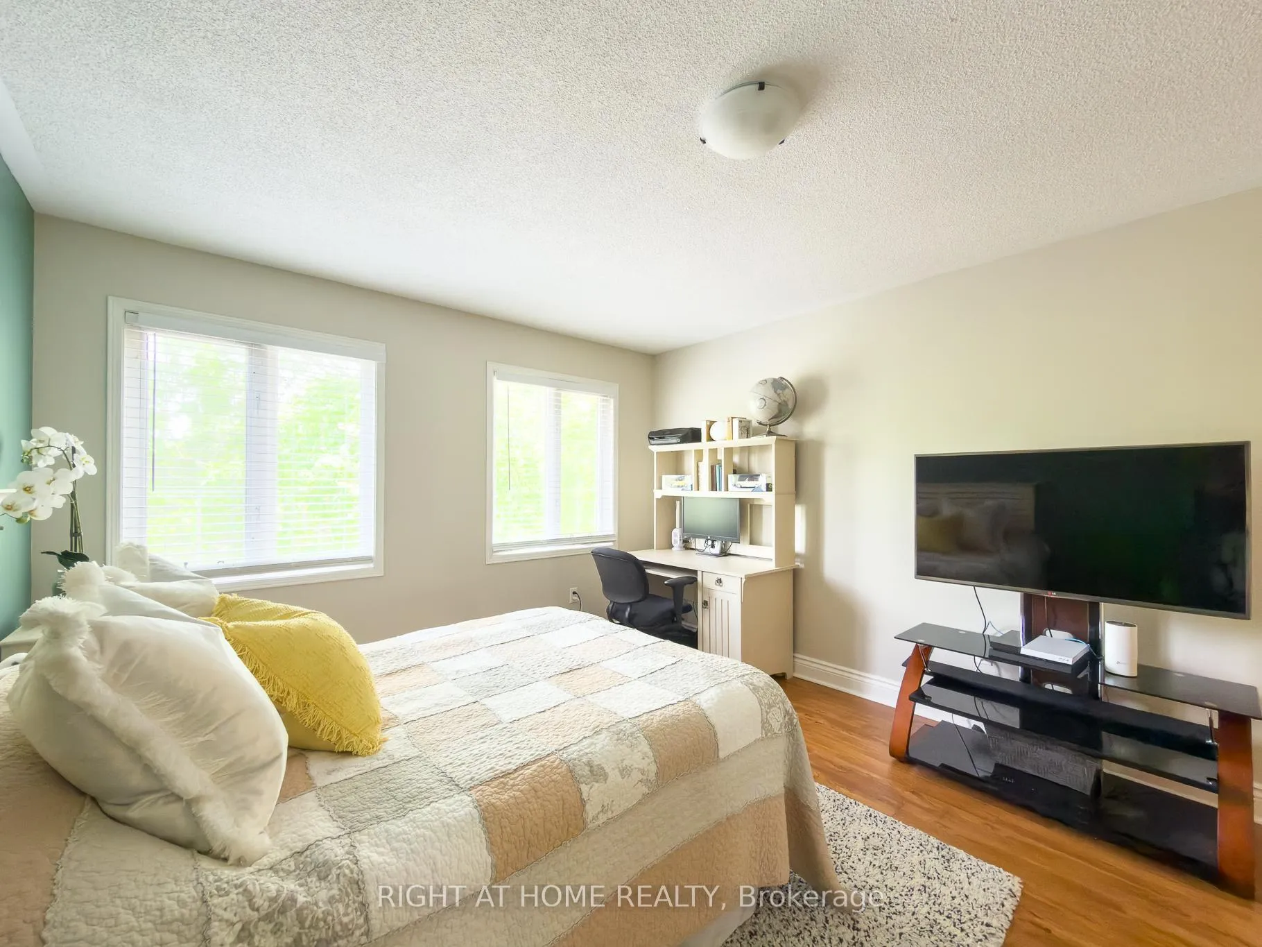 Photo 28 of 93 Townley Crescent, Brampton, Heart Lake West — HOMEH
