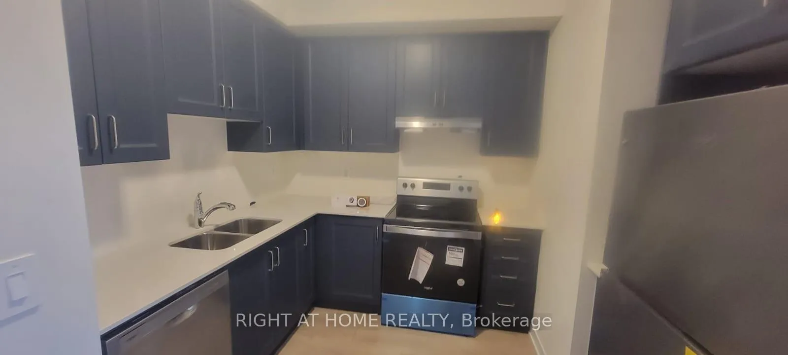 Photo 4 of Unit 327, 1695 Dersan Street, Pickering, Duffin Heights — HOMEH