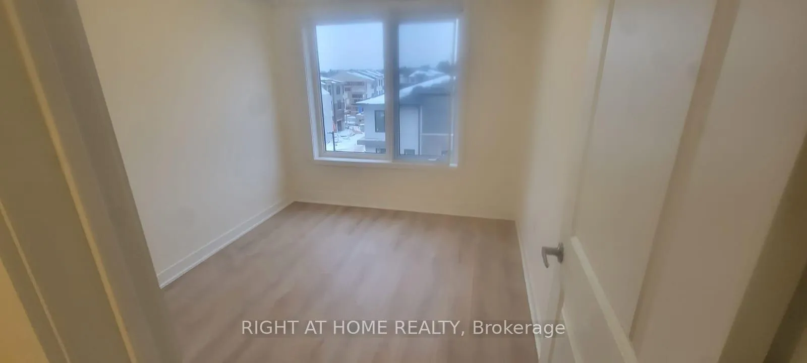 Photo 10 of Unit 327, 1695 Dersan Street, Pickering, Duffin Heights — HOMEH