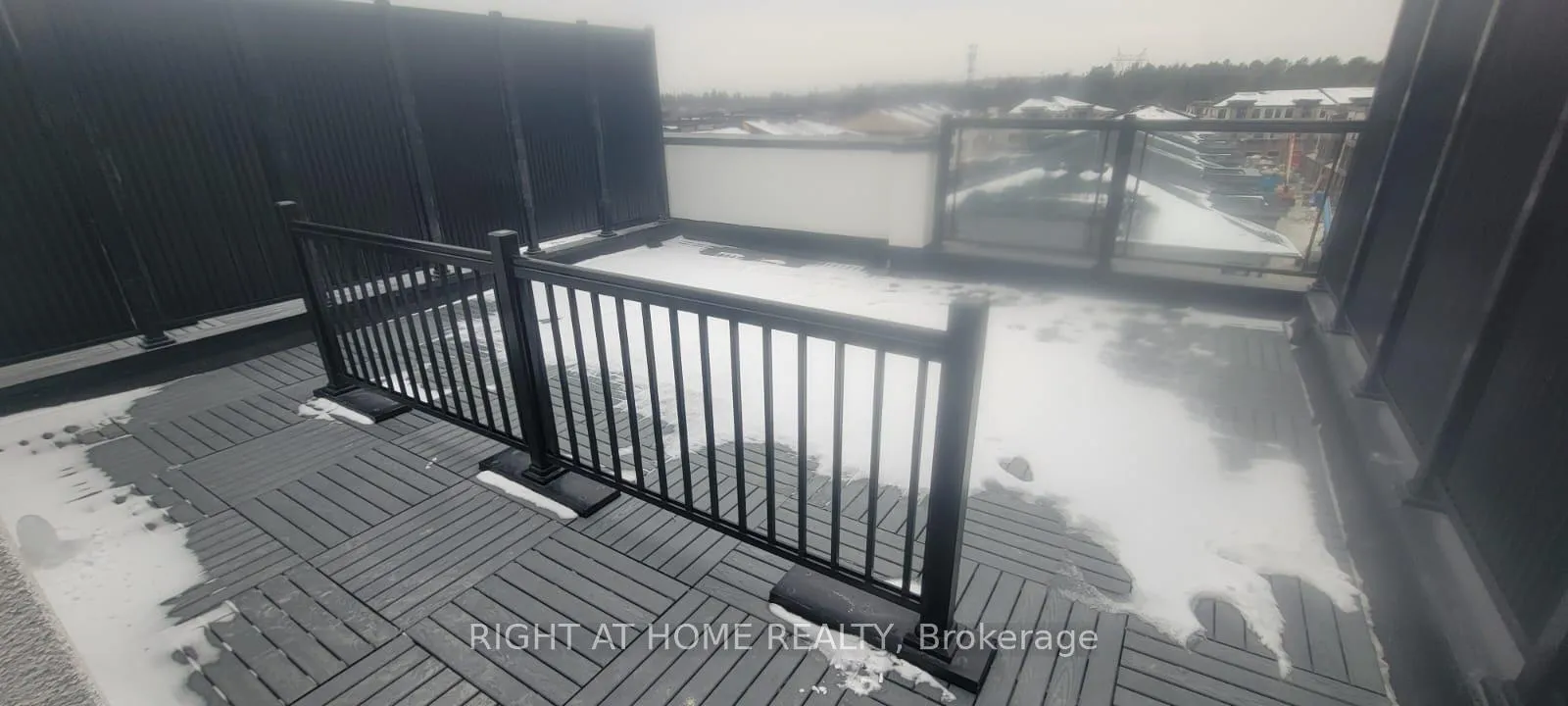 Photo 14 of Unit 327, 1695 Dersan Street, Pickering, Duffin Heights — HOMEH