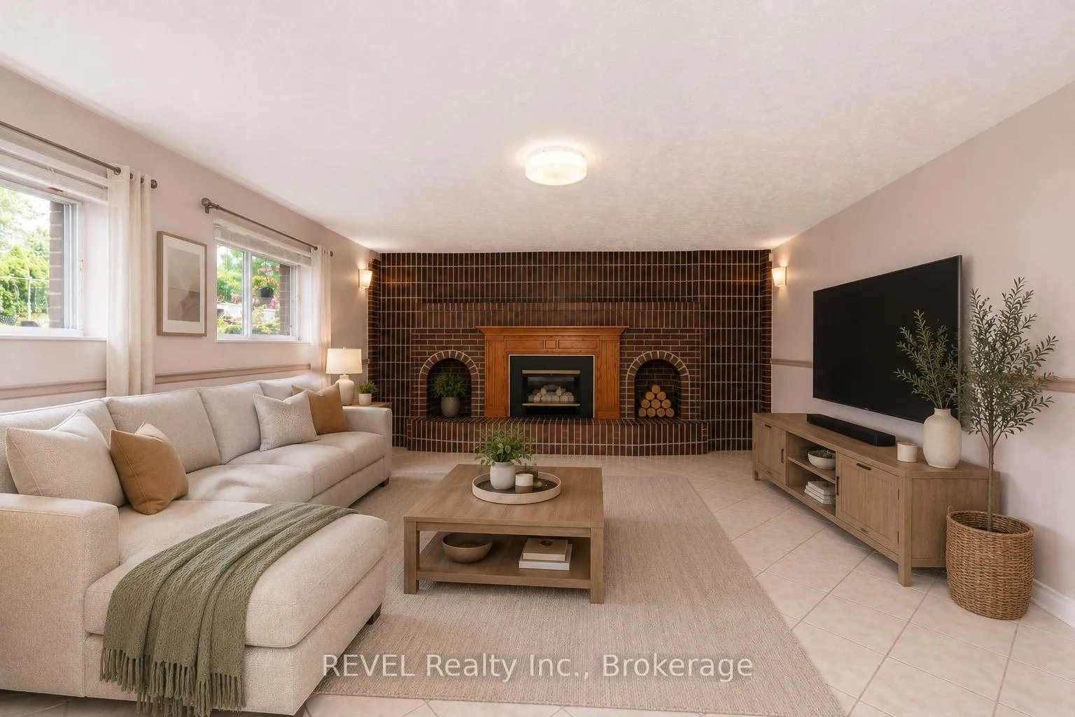 Photo 21 of 2795 Solar Crescent, Niagara Falls, Stamford — HOMEH