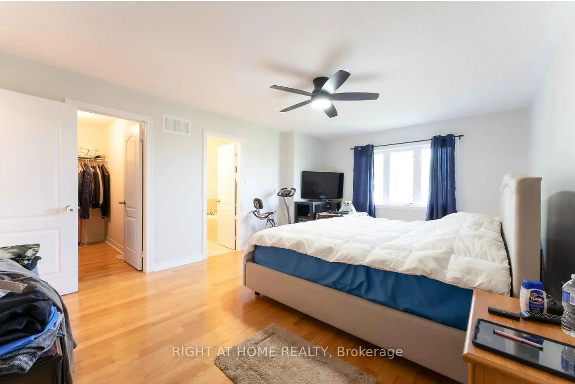 Photo 8 of 42 Forsyth Crescent, Barrie, West Bayfield — HOMEH