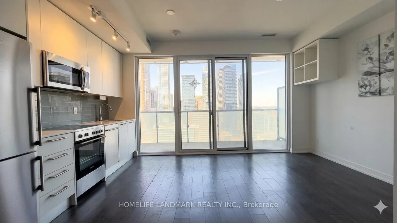 Photo 7 of Unit 3008, 28 Wellesley Street E, Toronto, Church-Yonge Corridor — HOMEH