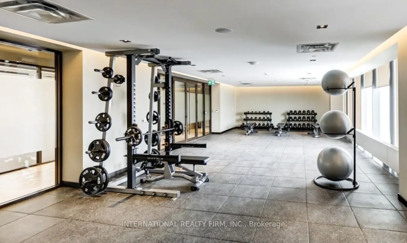 Photo 18 of Unit 310, 38 Honeycrisp Crescent, Vaughan, Vaughan Corporate Centre — HOMEH