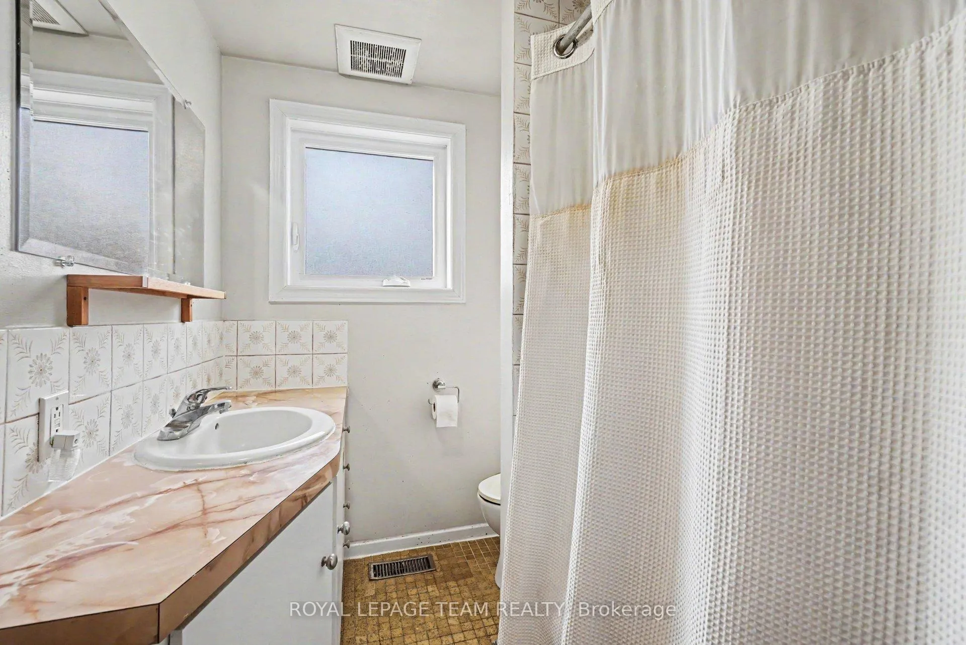 Photo 11 of 5123 Spratt Road, Ottawa, Manotick East to Manotick Station — HOMEH
