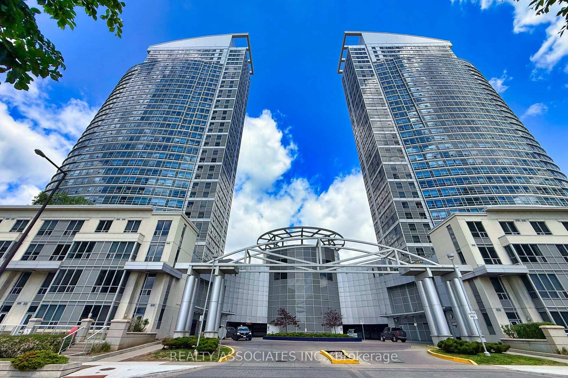Photo 1 of Unit 2501, 36 Lee Centre Drive, Scarborough, Woburn — HOMEH