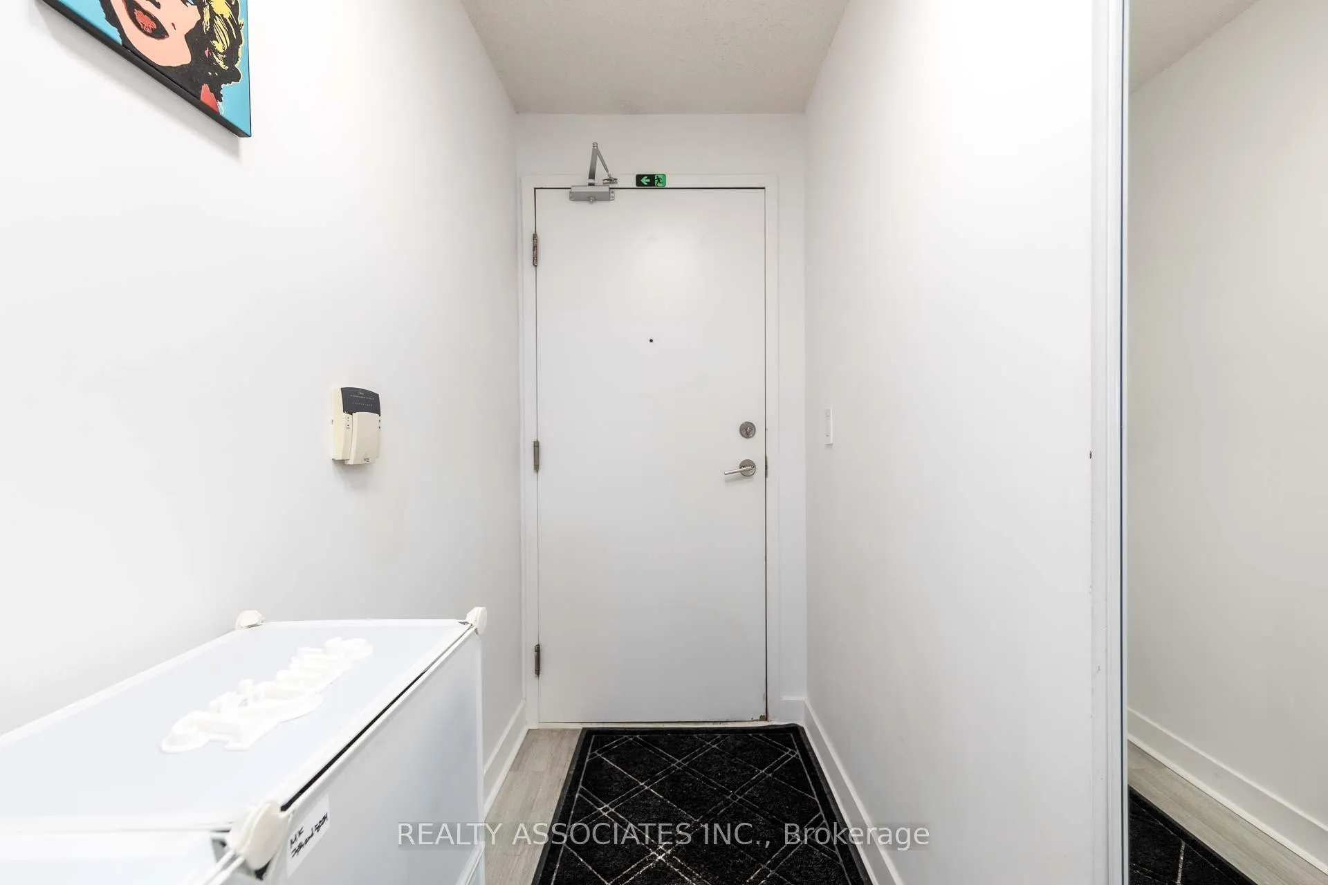 Photo 3 of Unit 2501, 36 Lee Centre Drive, Scarborough, Woburn — HOMEH