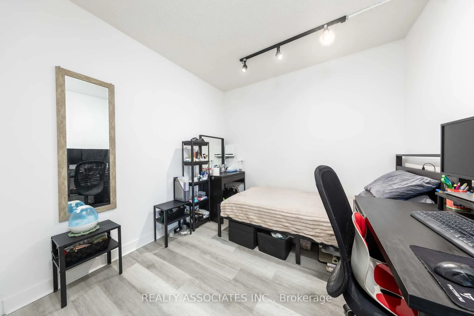 Photo 20 of Unit 2501, 36 Lee Centre Drive, Scarborough, Woburn — HOMEH
