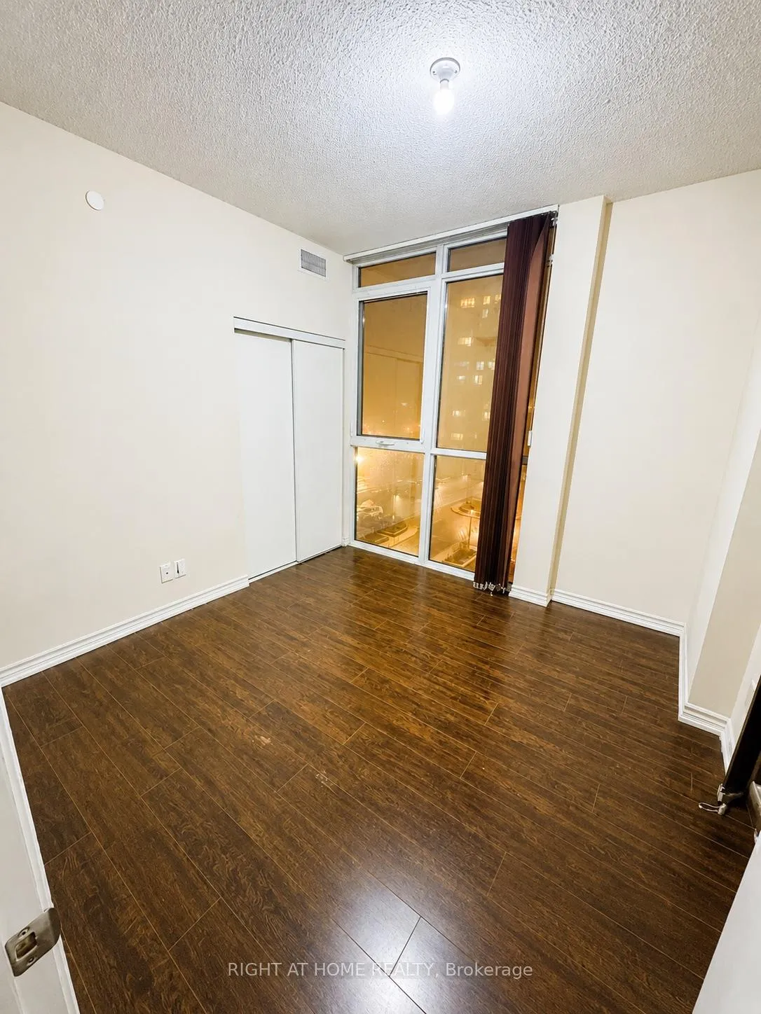 Photo 9 of Unit 703, 1328 Birchmount Road, Scarborough, Wexford-Maryvale — HOMEH
