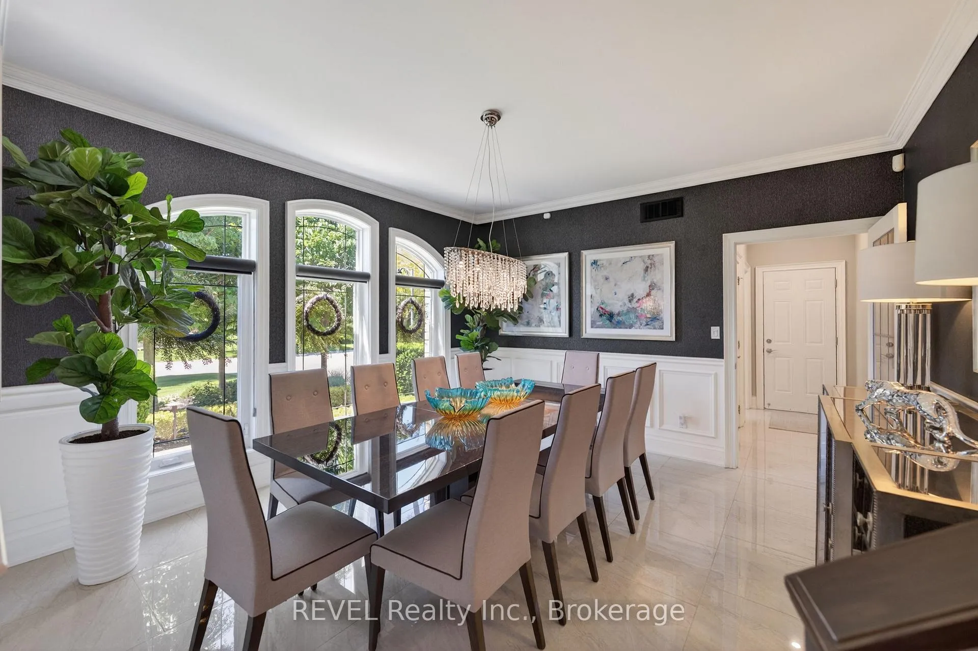 Photo 11 of 6745 Domenic Crescent, Niagara Falls, Stamford — HOMEH
