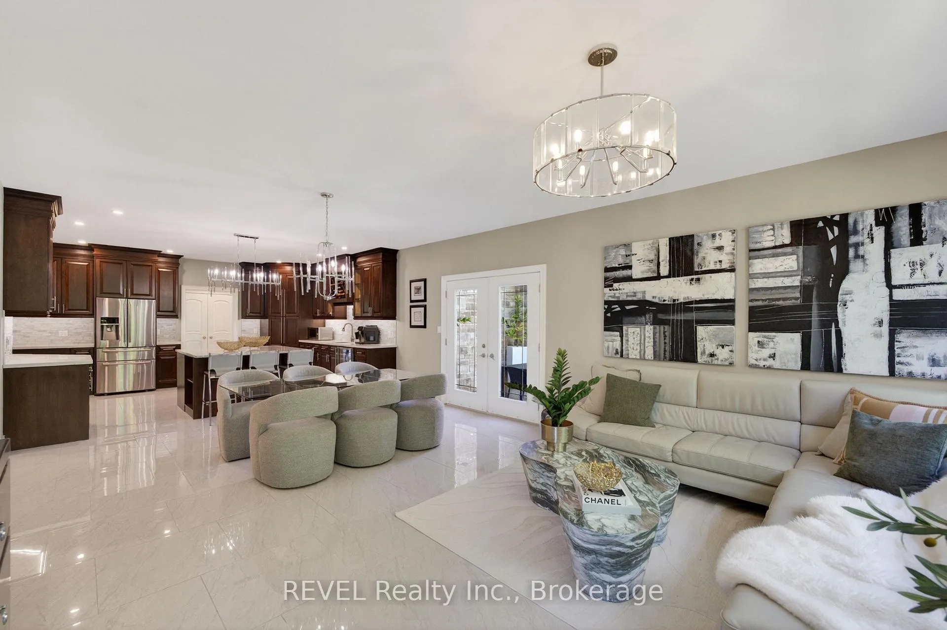 Photo 21 of 6745 Domenic Crescent, Niagara Falls, Stamford — HOMEH