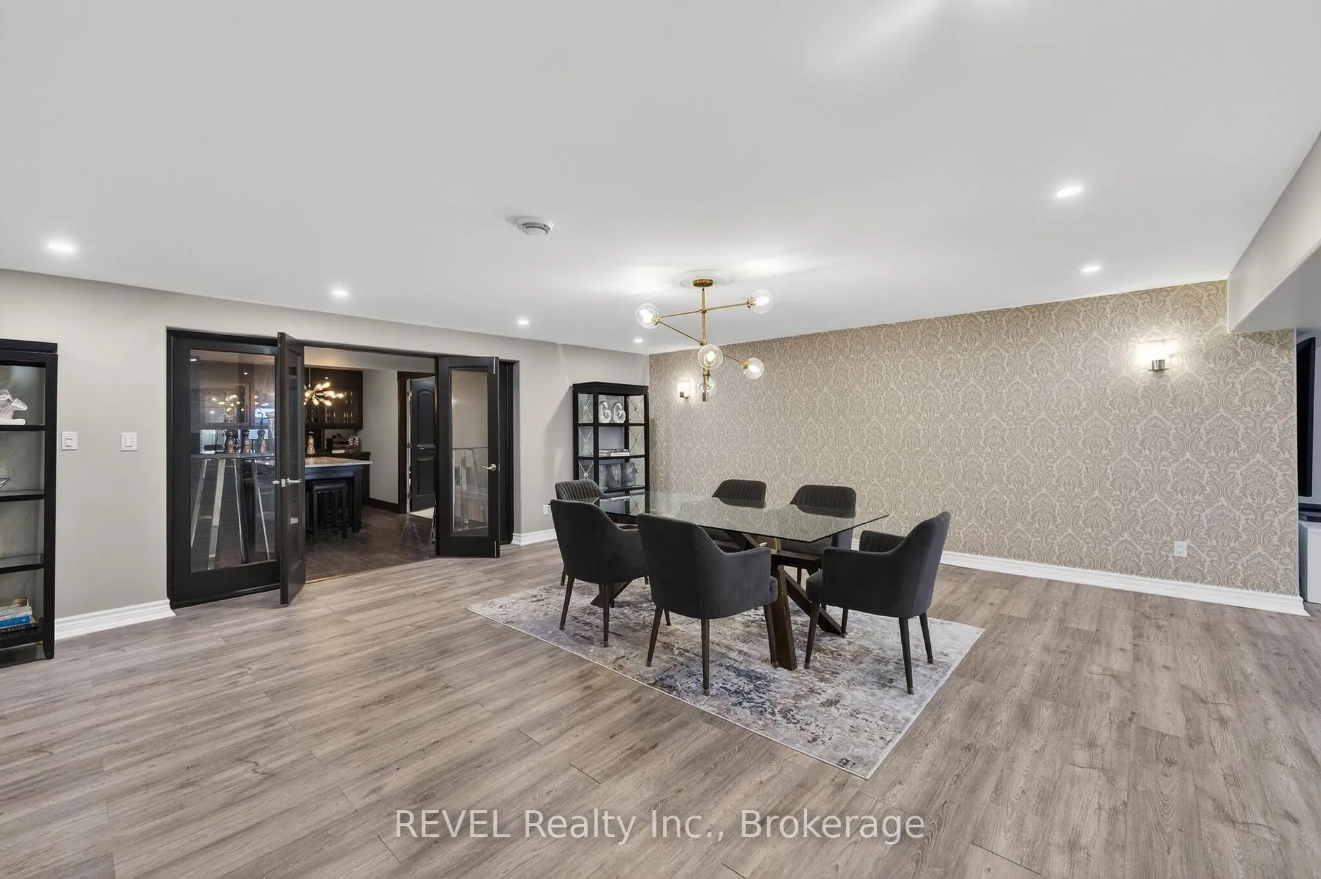 Photo 34 of 6745 Domenic Crescent, Niagara Falls, Stamford — HOMEH