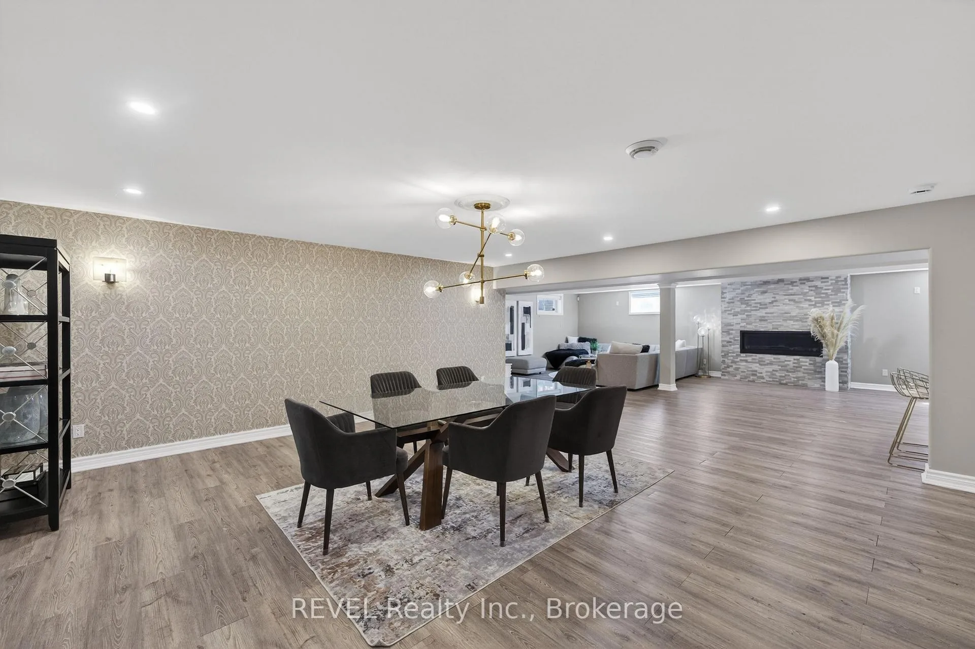 Photo 35 of 6745 Domenic Crescent, Niagara Falls, Stamford — HOMEH