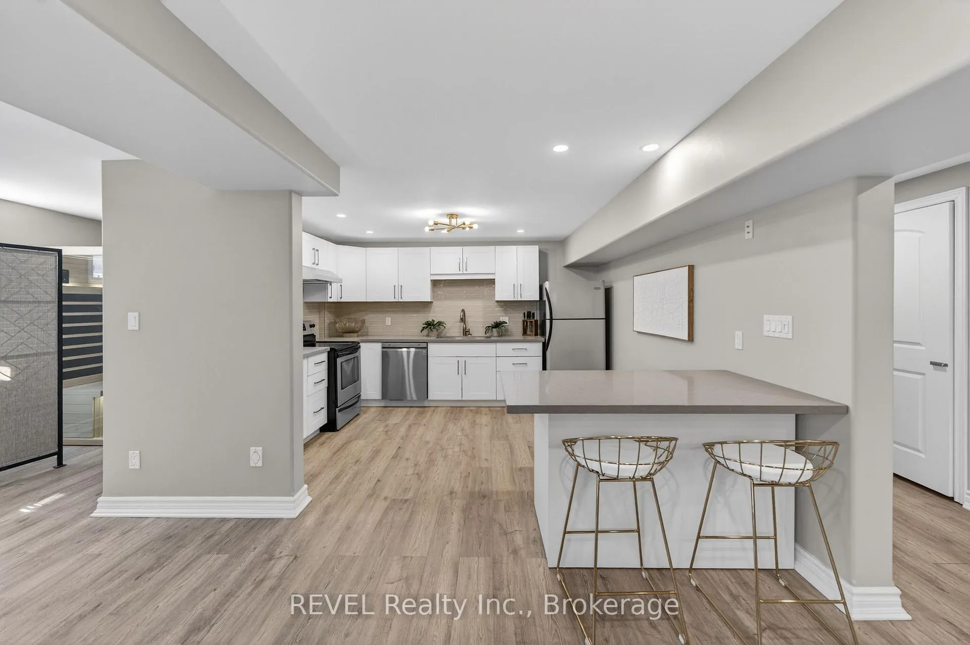 Photo 39 of 6745 Domenic Crescent, Niagara Falls, Stamford — HOMEH