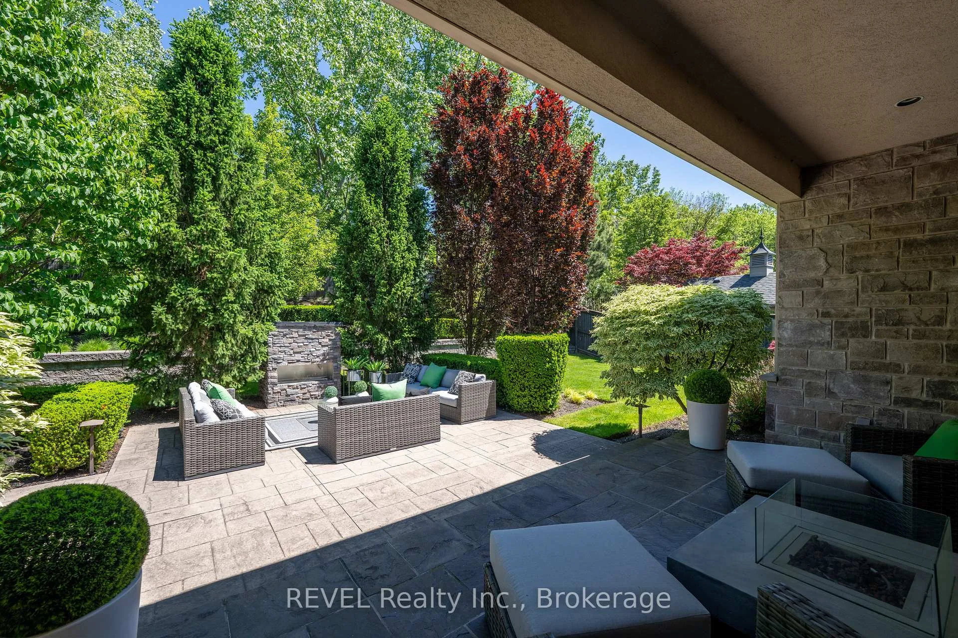 Photo 43 of 6745 Domenic Crescent, Niagara Falls, Stamford — HOMEH