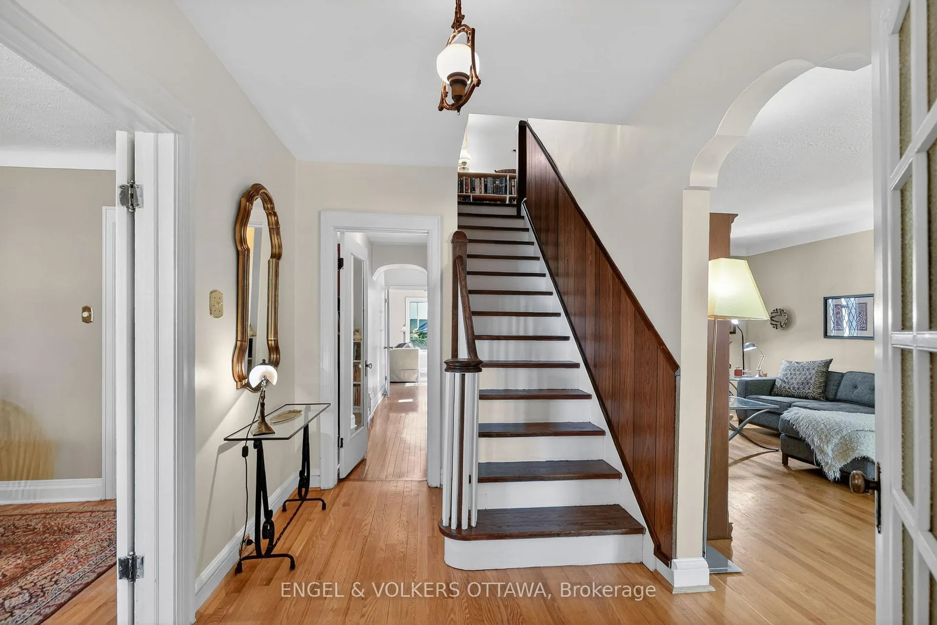 Photo 4 of 347 Island Park Drive, Ottawa, Ottawa West — HOMEH