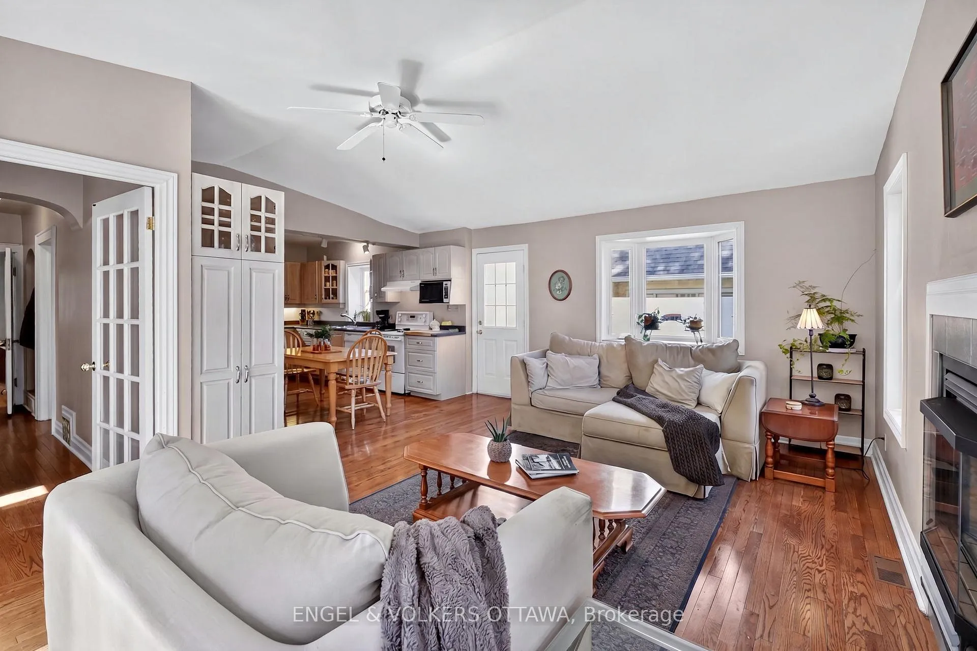 Photo 16 of 347 Island Park Drive, Ottawa, Ottawa West — HOMEH