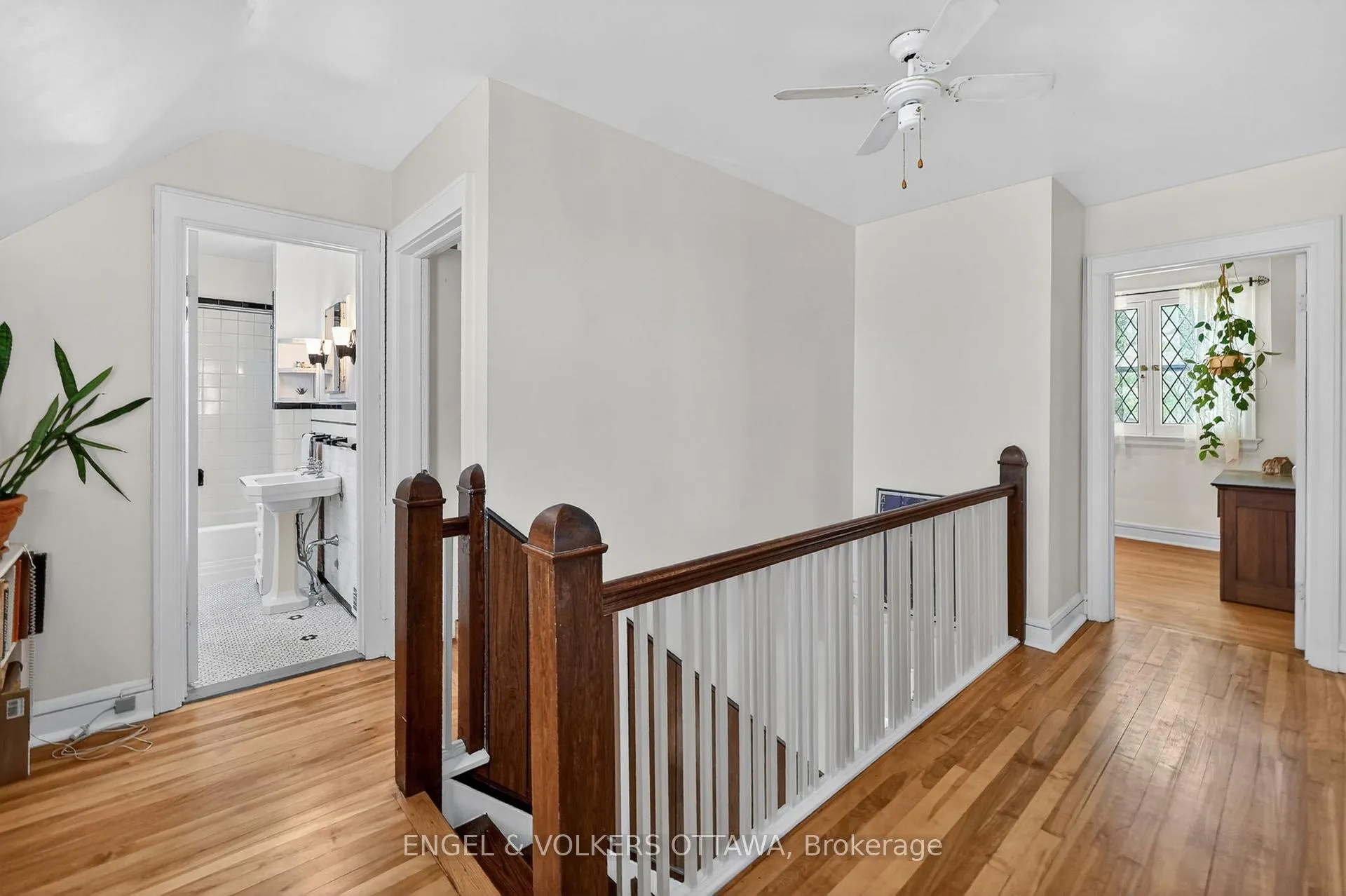 Photo 19 of 347 Island Park Drive, Ottawa, Ottawa West — HOMEH