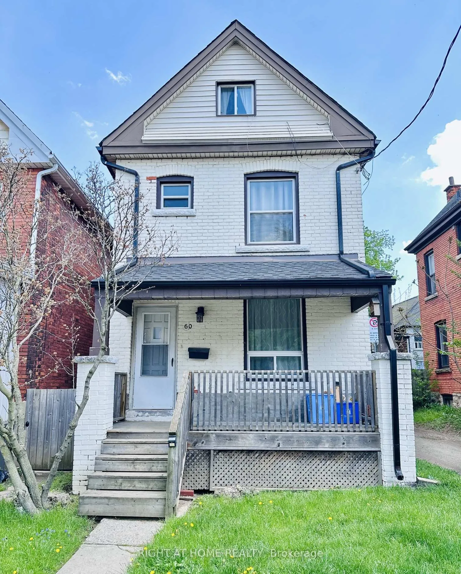 Photo of 60 Arthur Avenue N