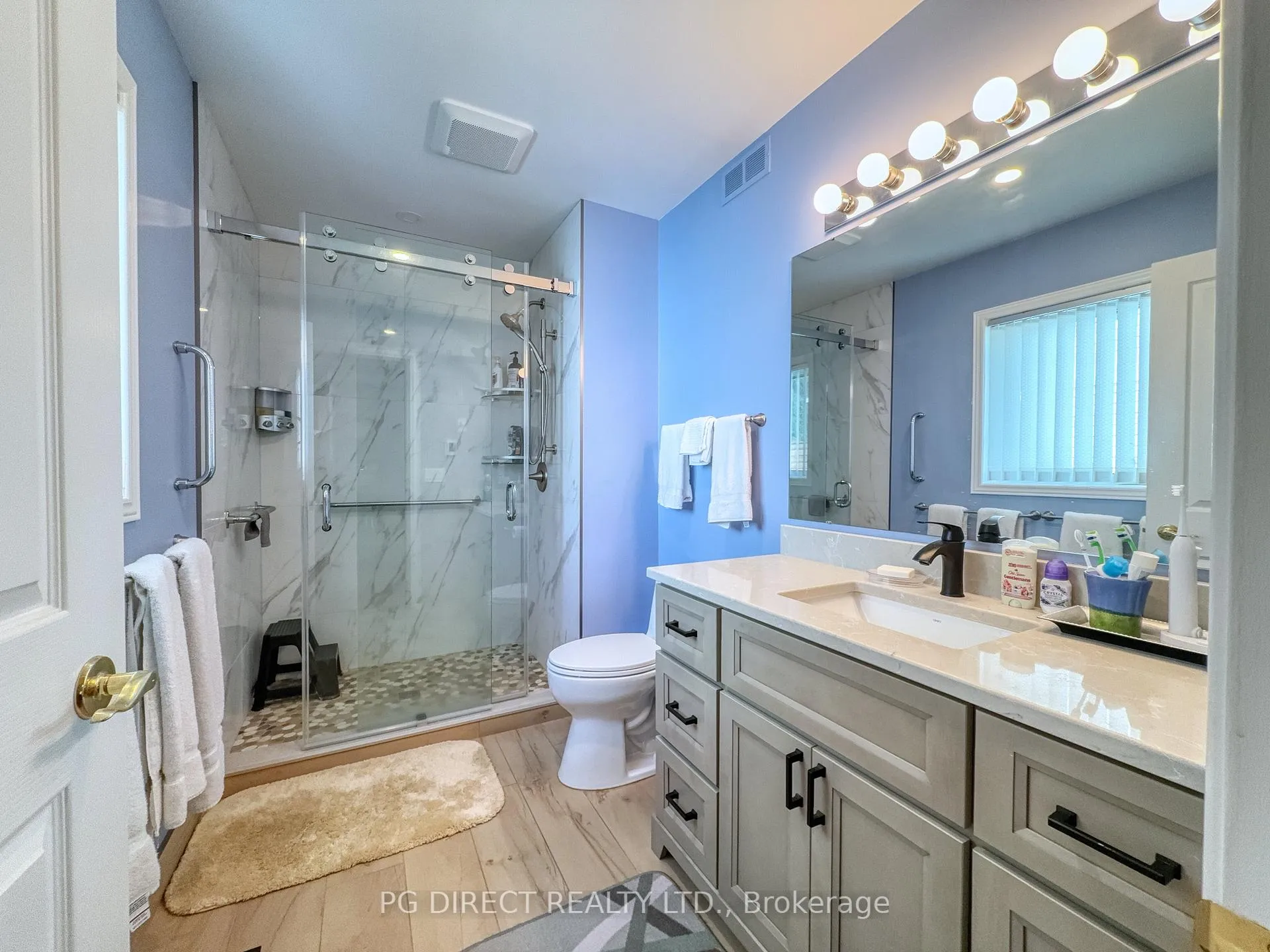 Photo 10 of 113 White Bark Way, Centre Wellington, Belwood — HOMEH