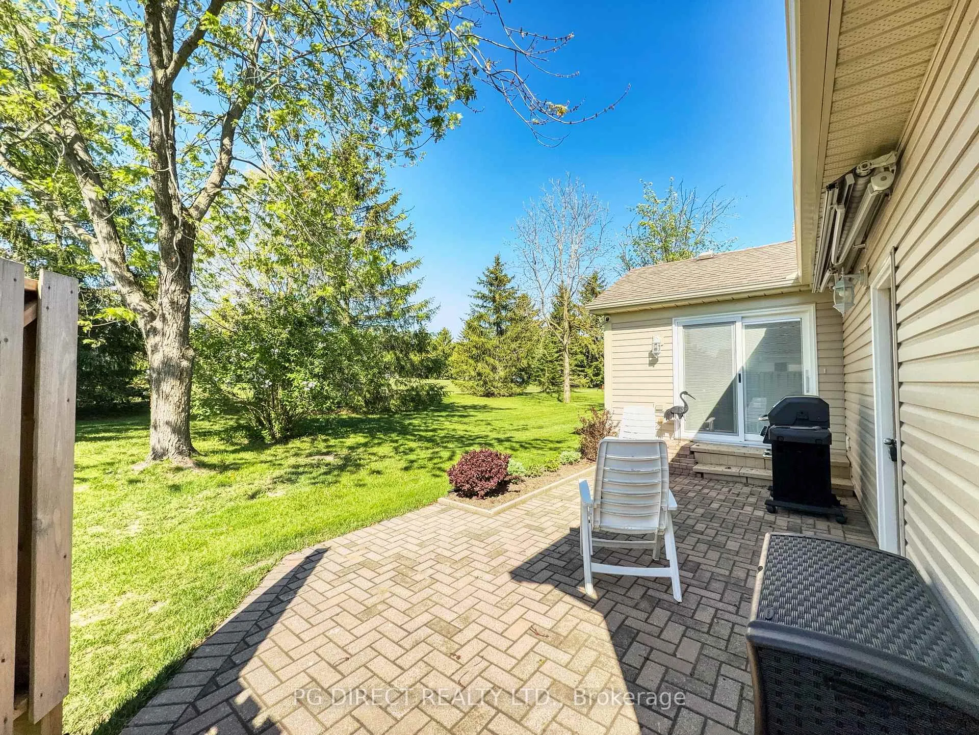 Photo 18 of 113 White Bark Way, Centre Wellington, Belwood — HOMEH