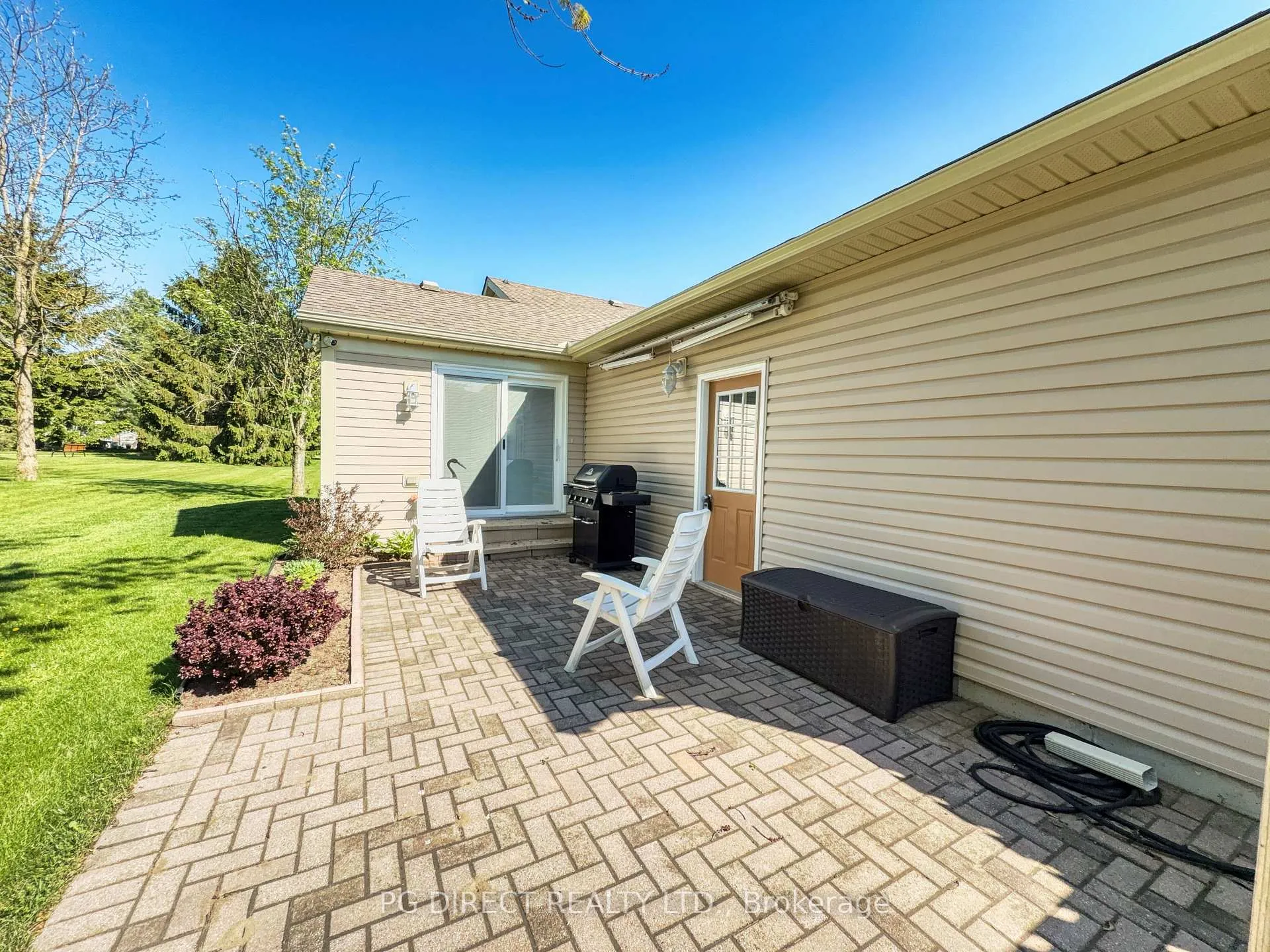 Photo 19 of 113 White Bark Way, Centre Wellington, Belwood — HOMEH