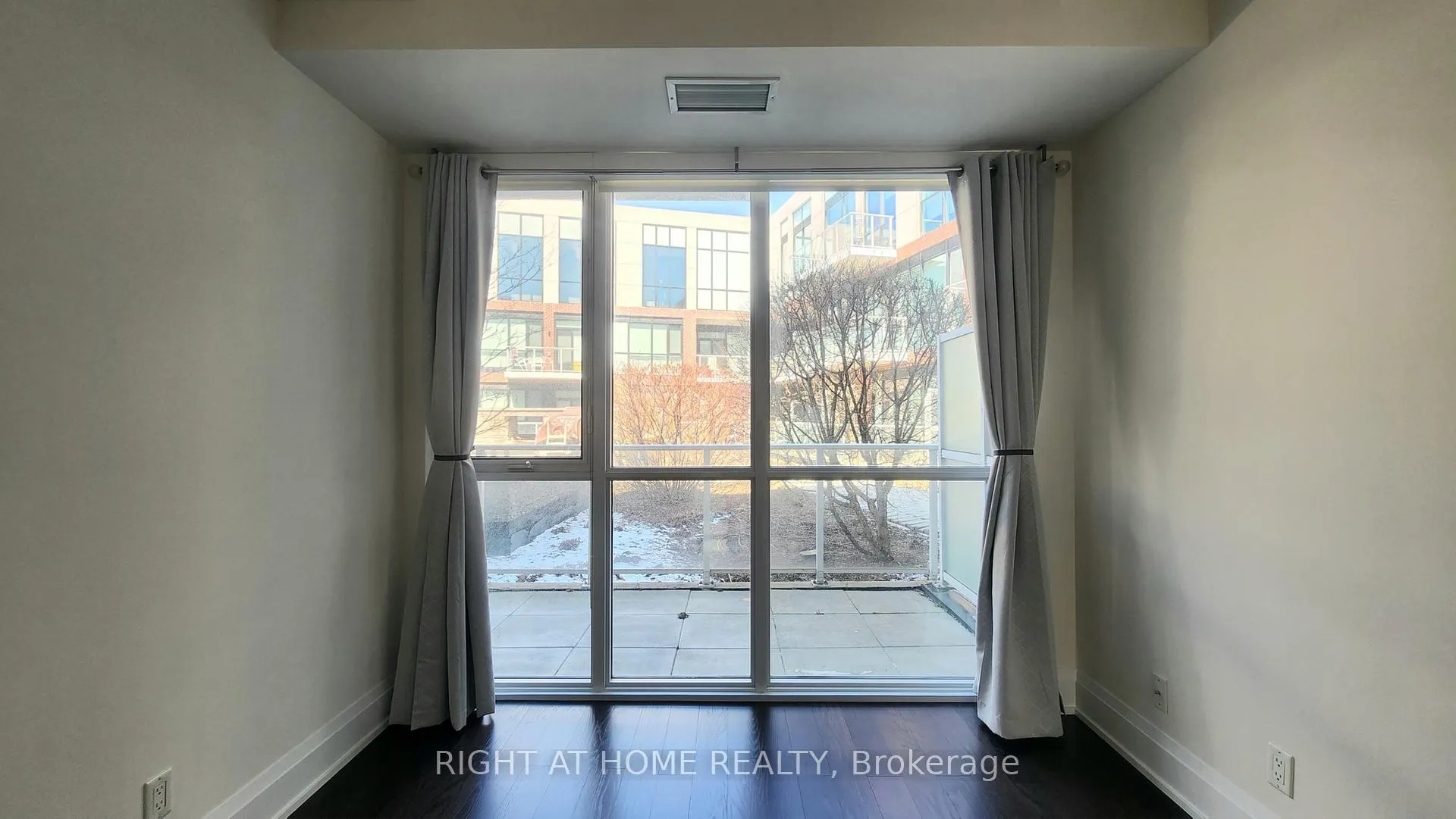 Photo 22 of Unit 210, 20 Fred Varley Drive, Markham, Unionville — HOMEH