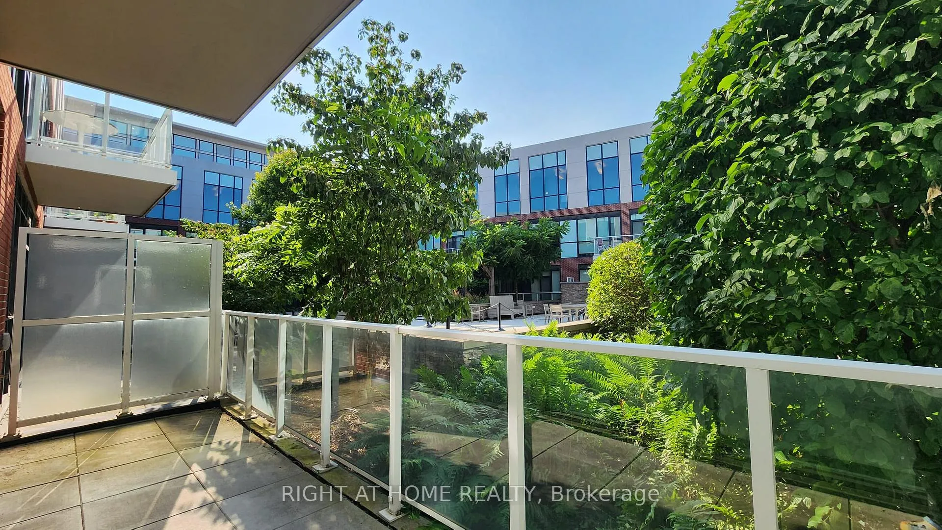 Photo 23 of Unit 210, 20 Fred Varley Drive, Markham, Unionville — HOMEH