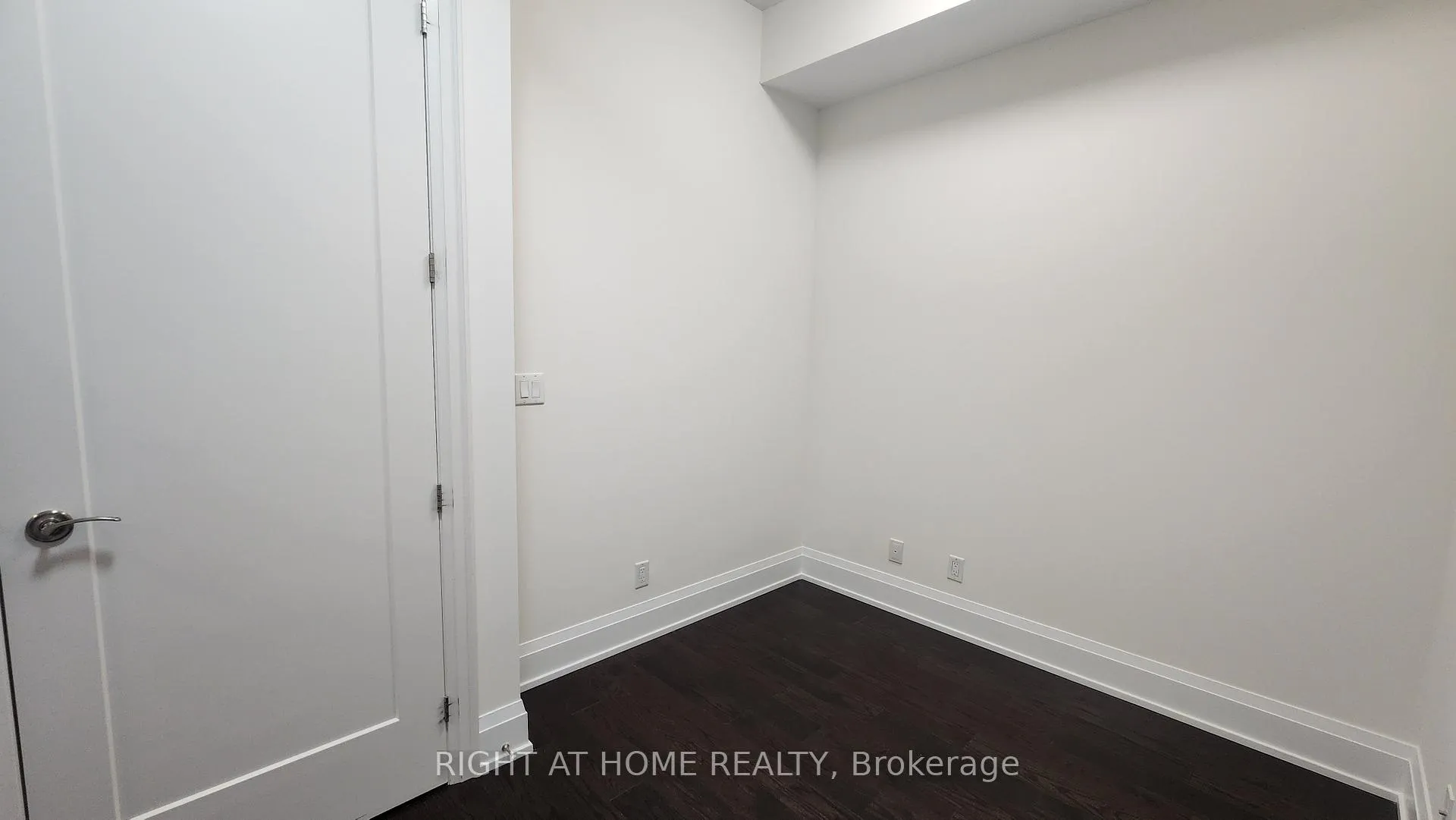 Photo 30 of Unit 210, 20 Fred Varley Drive, Markham, Unionville — HOMEH