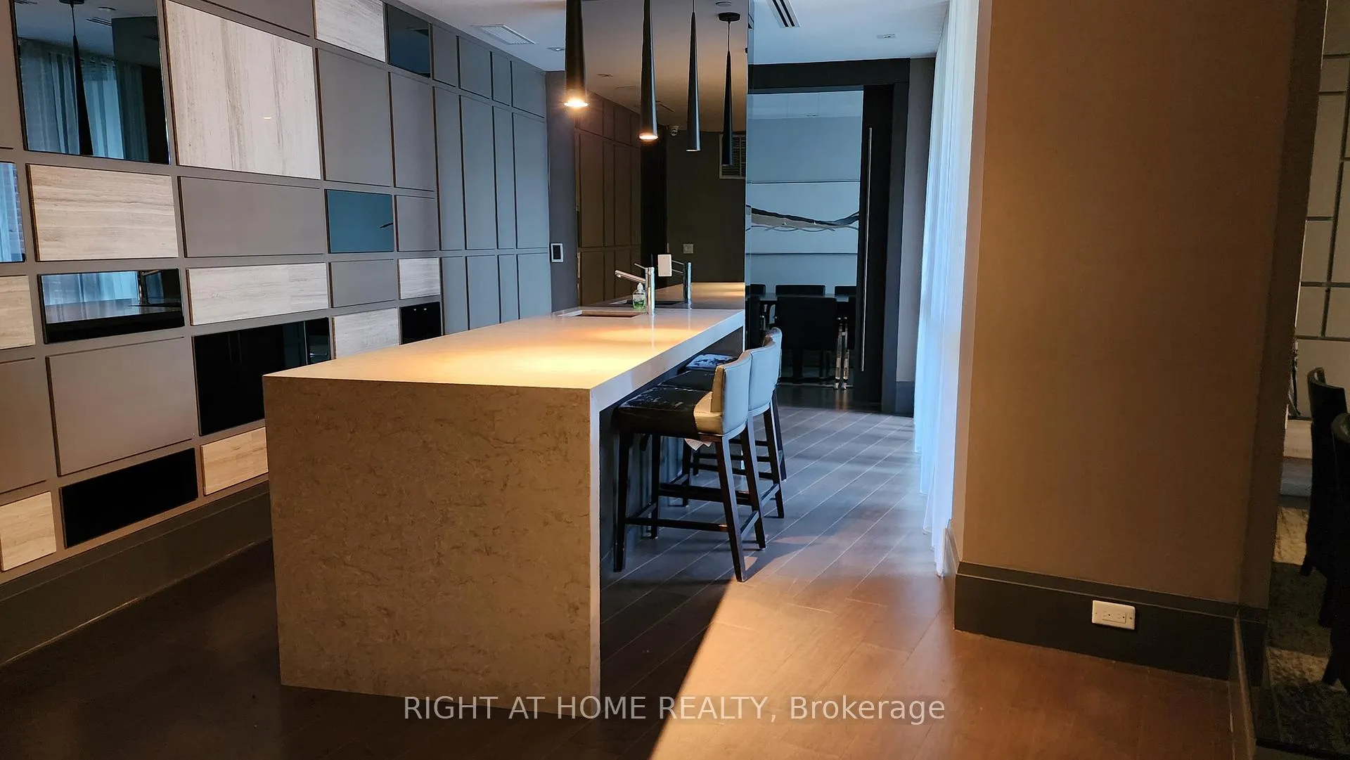 Photo 42 of Unit 210, 20 Fred Varley Drive, Markham, Unionville — HOMEH