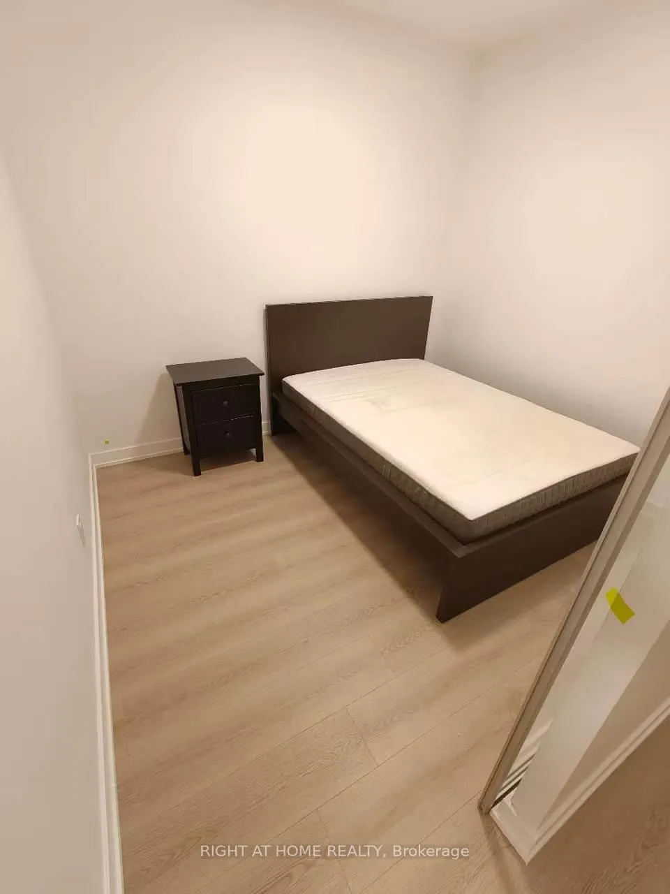 Photo 4 of Unit 1512, 100 Queen Street E, Toronto, Church-Yonge Corridor — HOMEH