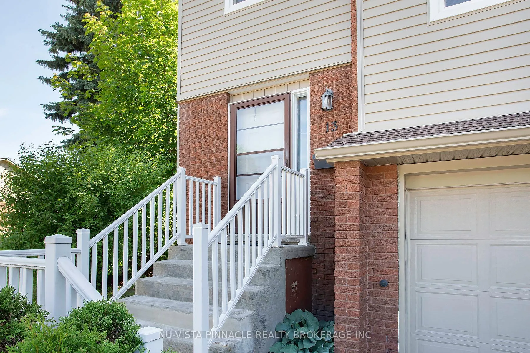 Photo 3 of Unit 13, 285 Bluevale Street N, Waterloo, Lincoln Heights — HOMEH