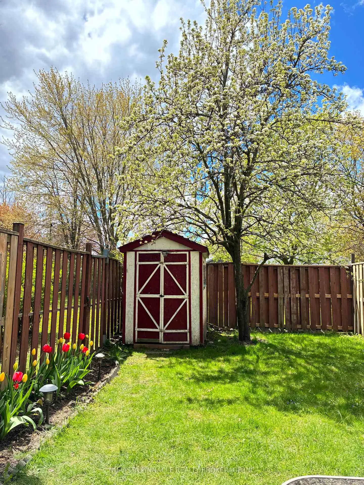 Photo 42 of Unit 13, 285 Bluevale Street N, Waterloo, Lincoln Heights — HOMEH