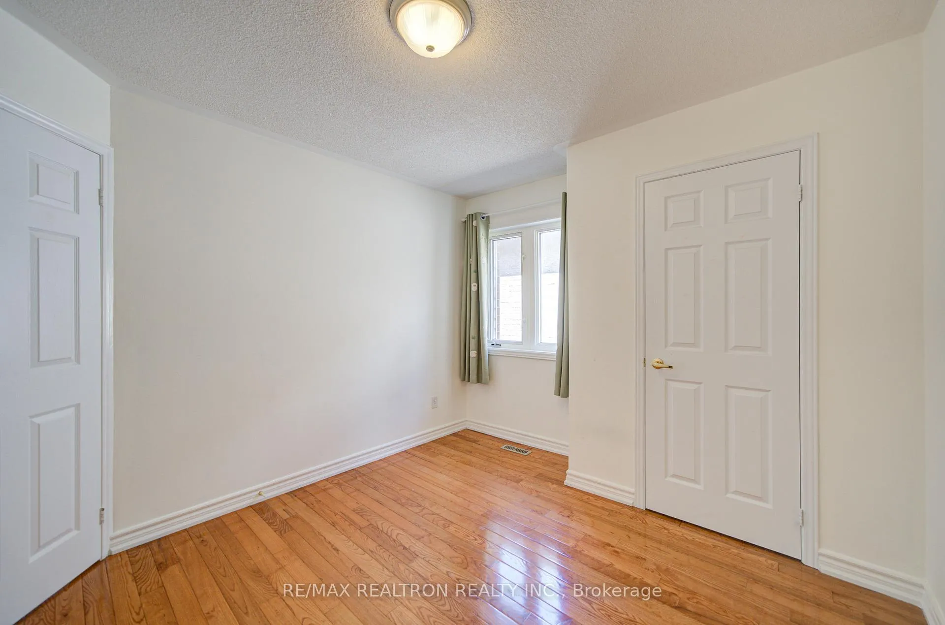 Photo 16 of 2365 Bur Oak Avenue, Markham, Greensborough — HOMEH