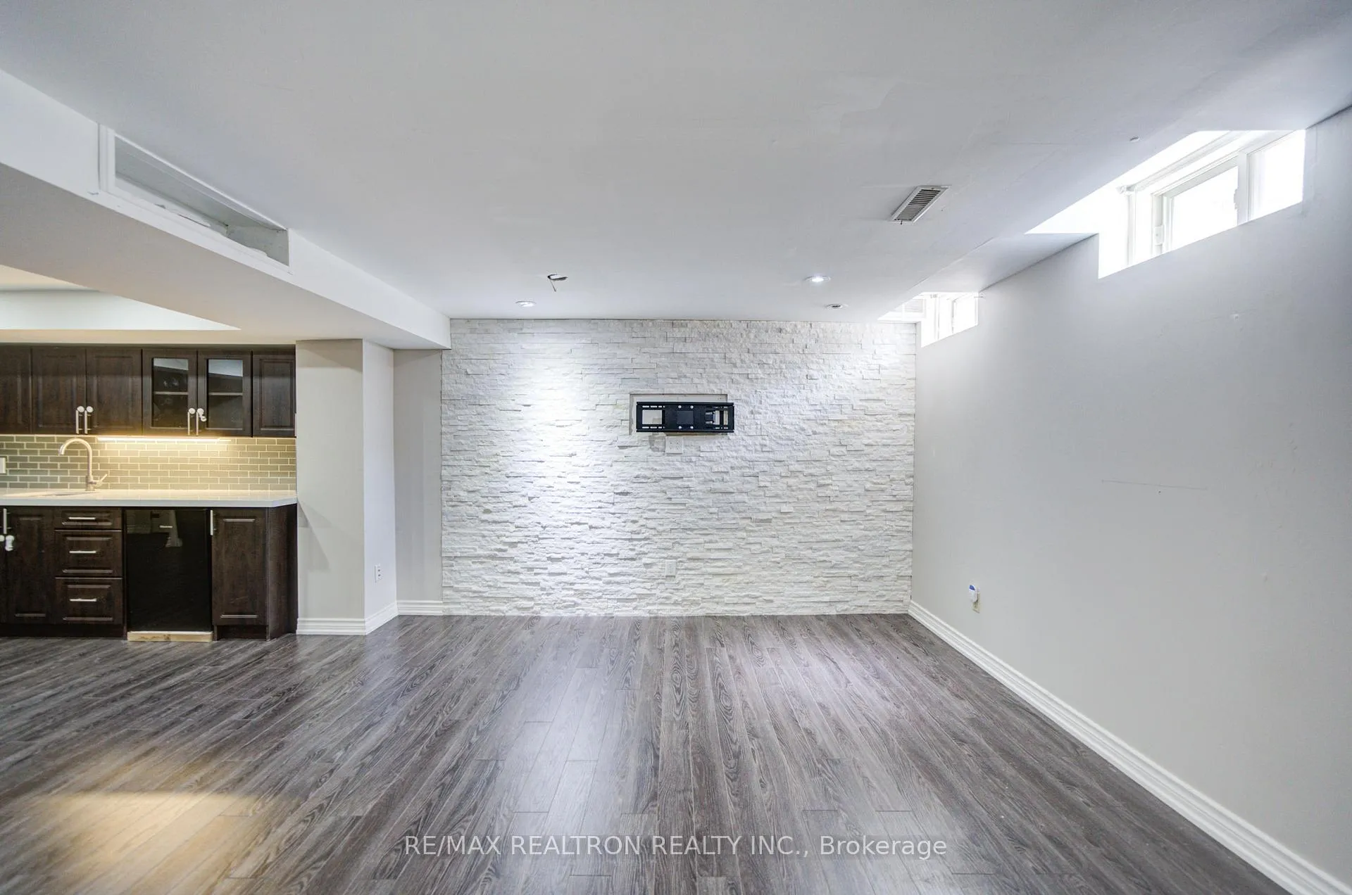Photo 32 of 2365 Bur Oak Avenue, Markham, Greensborough — HOMEH