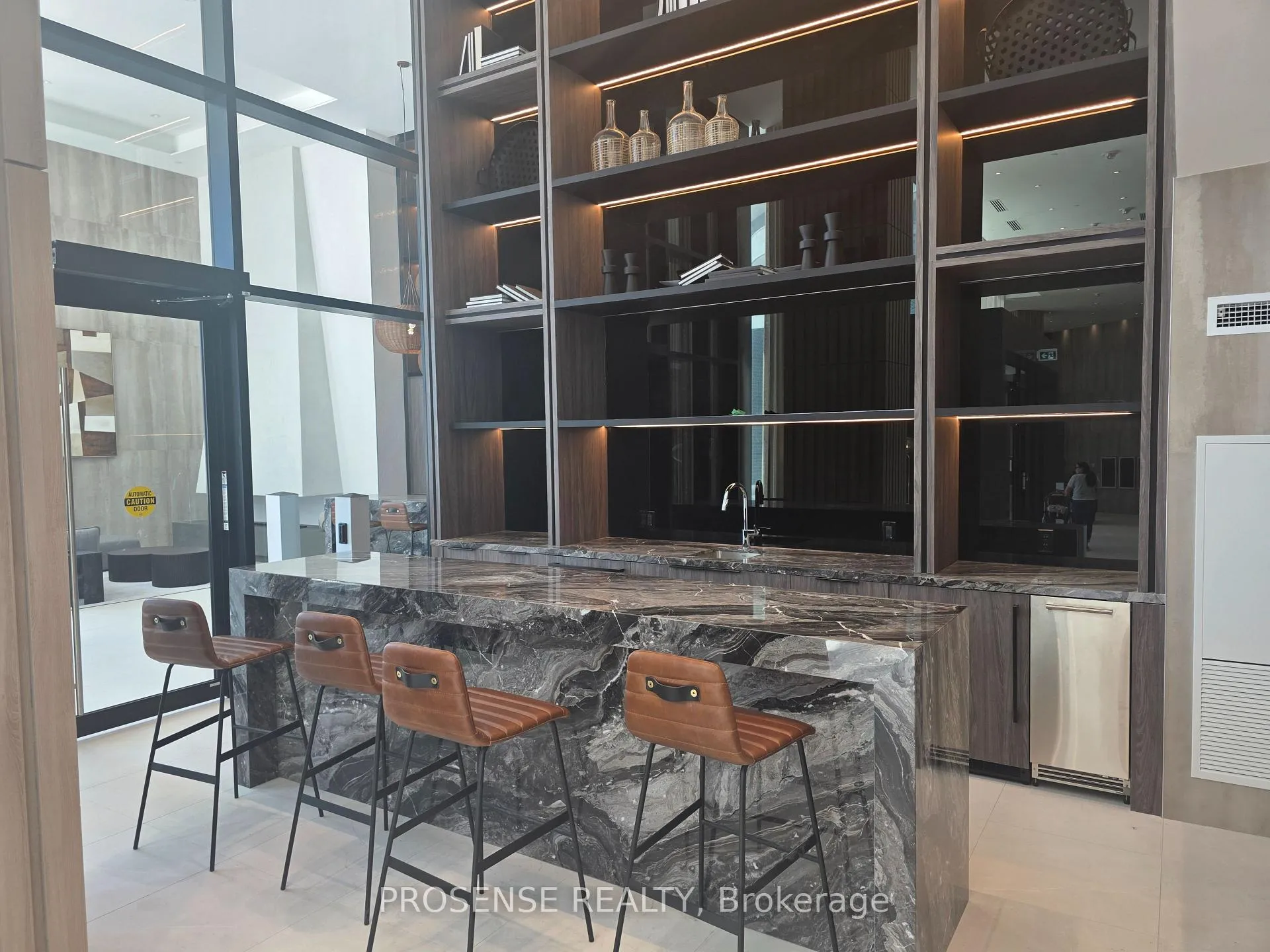Photo 11 of Unit 704, 10 Flavelle Trail, Vaughan, Steeles West Industrial — HOMEH