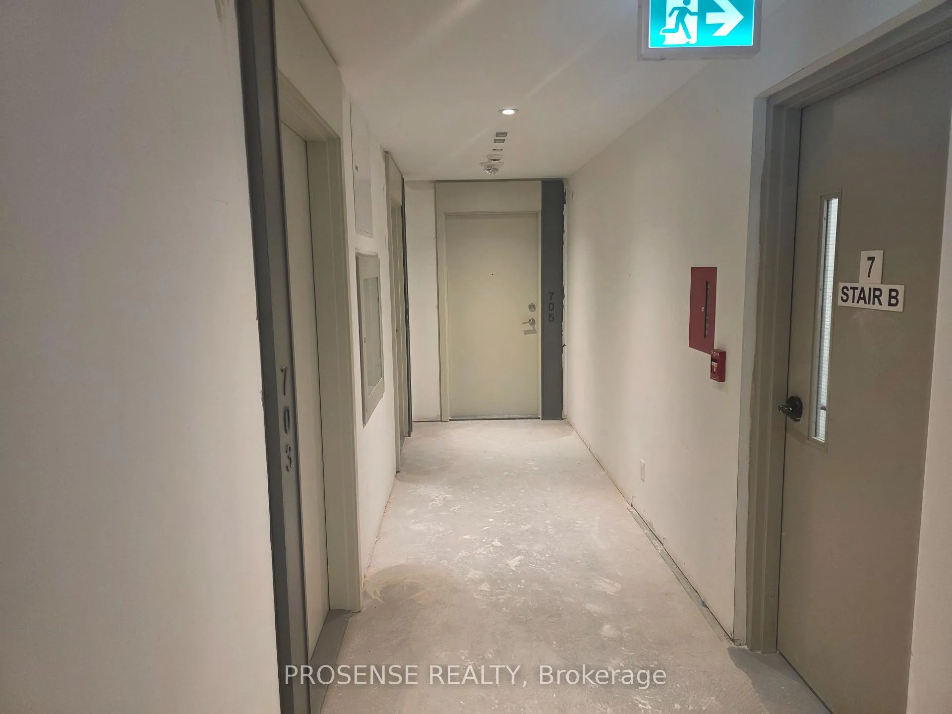Photo 14 of Unit 704, 10 Flavelle Trail, Vaughan, Steeles West Industrial — HOMEH