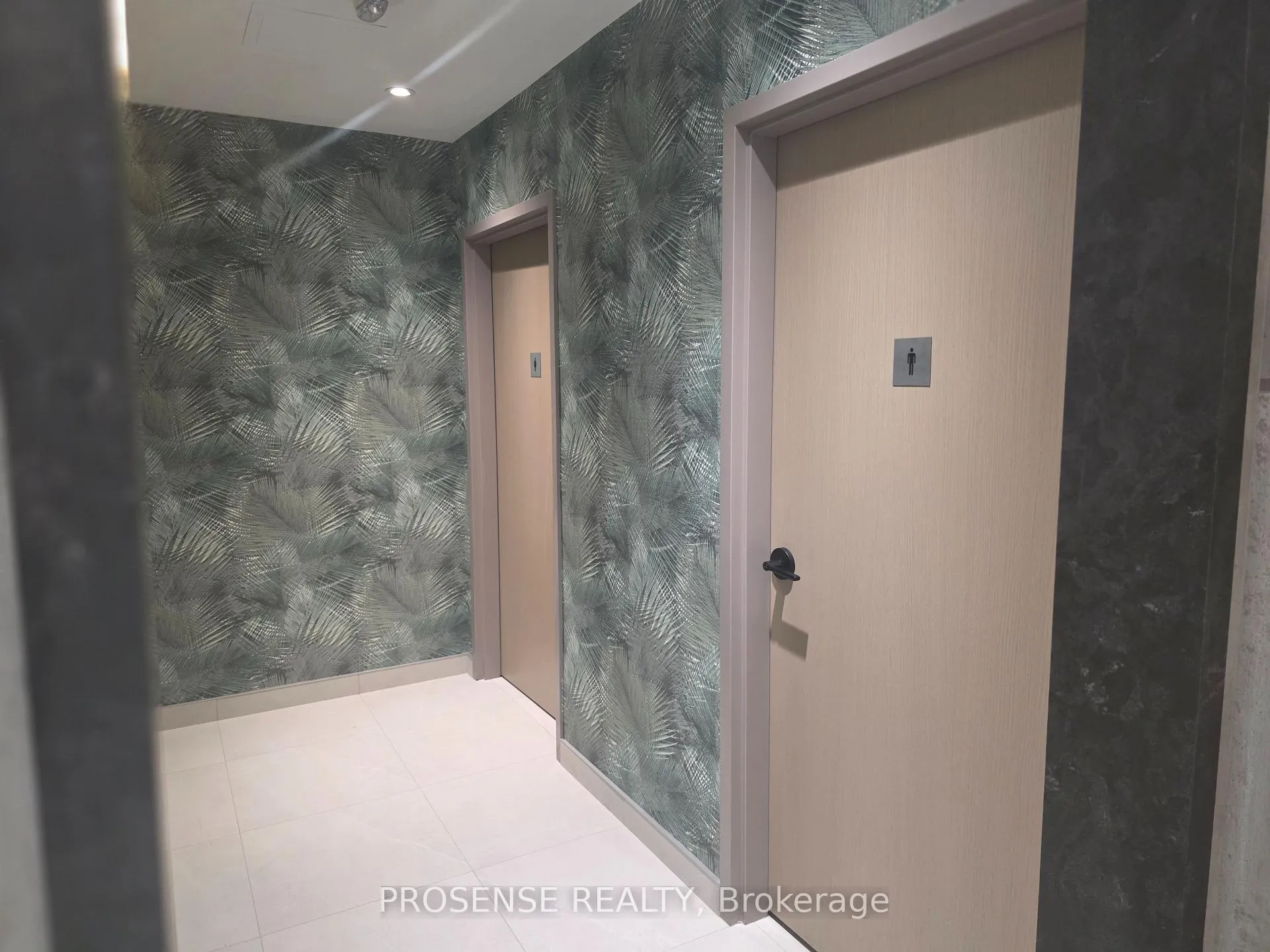 Photo 15 of Unit 704, 10 Flavelle Trail, Vaughan, Steeles West Industrial — HOMEH
