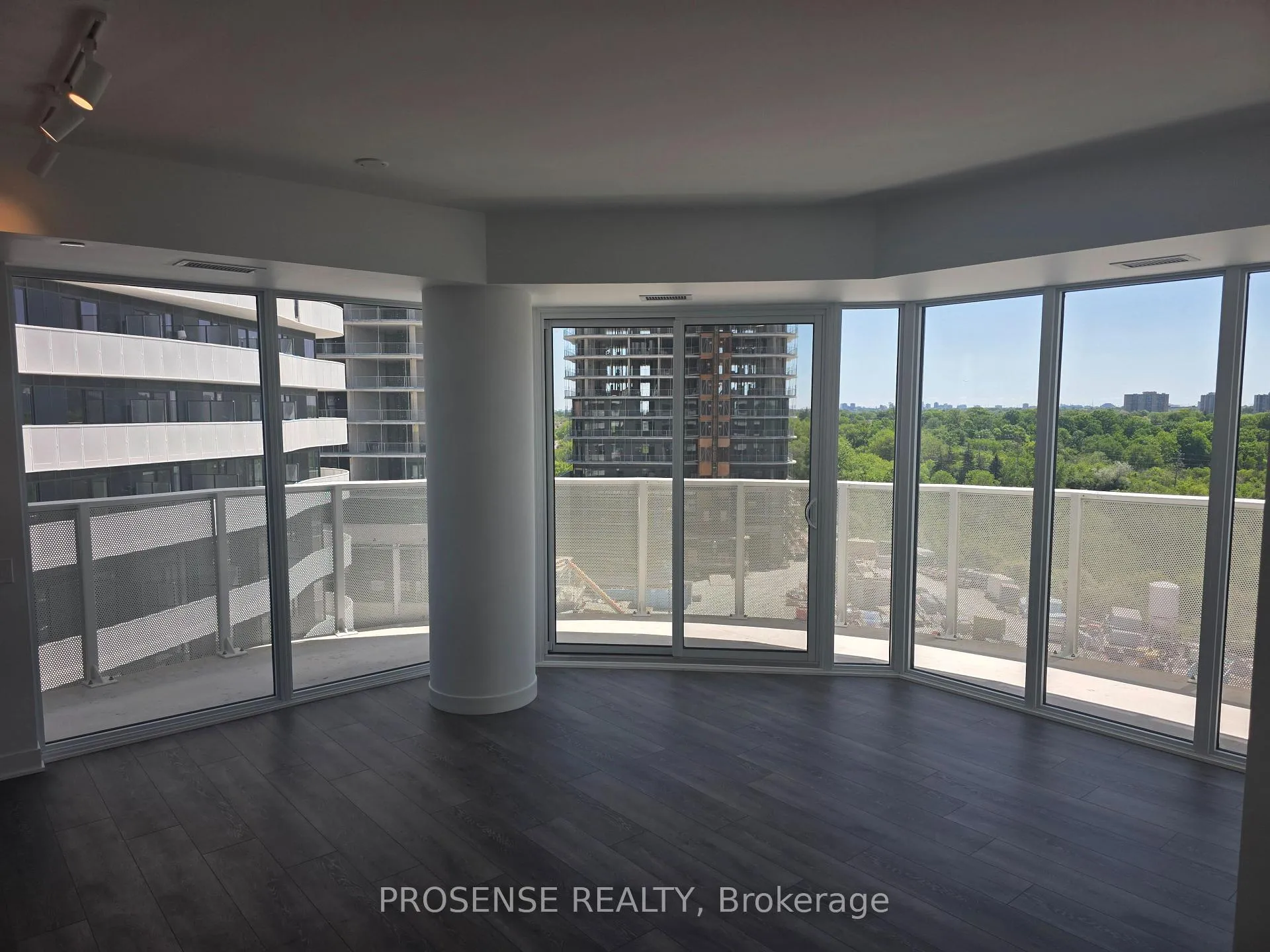 Photo 22 of Unit 704, 10 Flavelle Trail, Vaughan, Steeles West Industrial — HOMEH