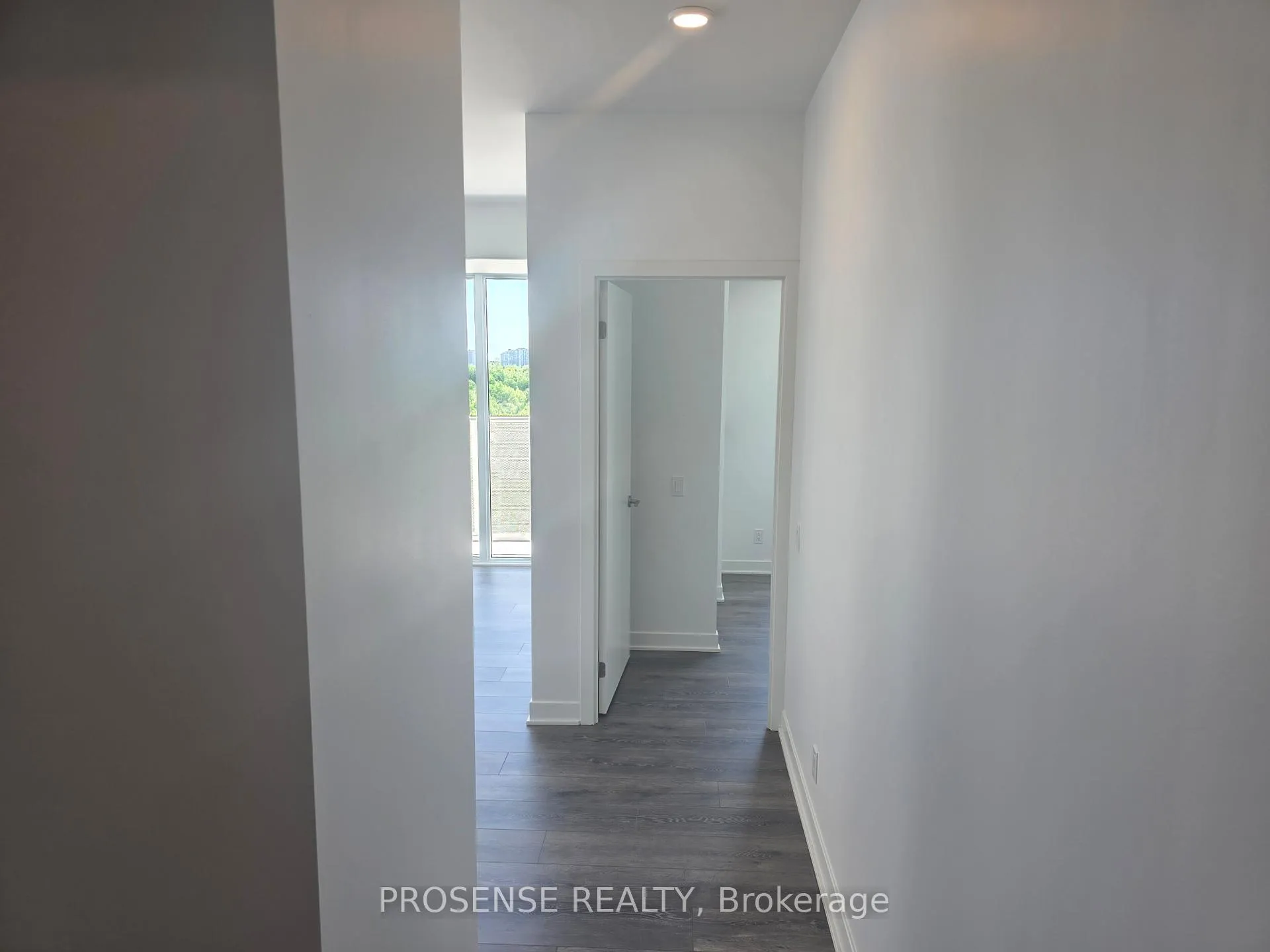 Photo 27 of Unit 704, 10 Flavelle Trail, Vaughan, Steeles West Industrial — HOMEH