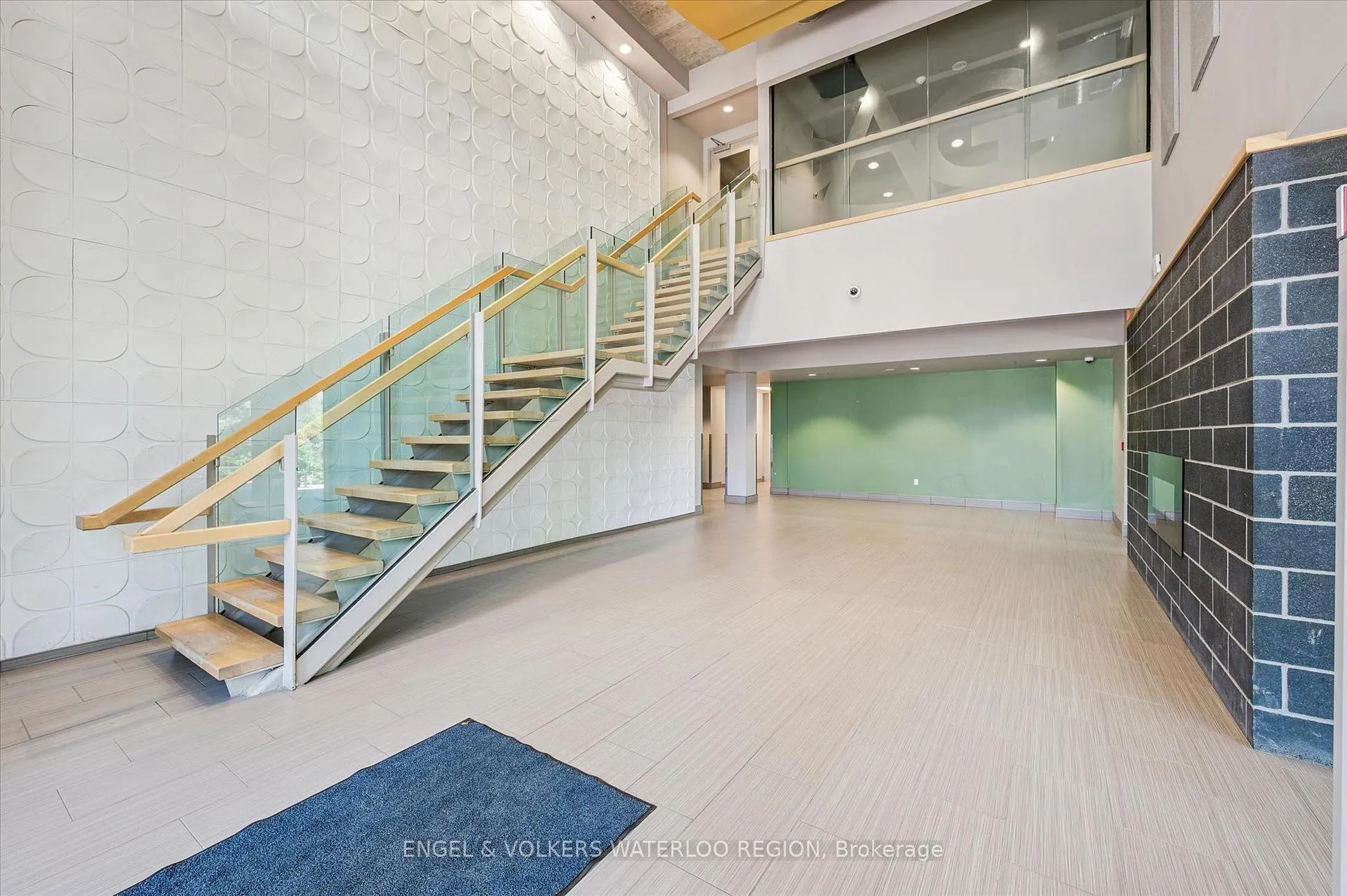 Photo 3 of Unit 1004, 8 Hickory Street W, Waterloo, Beechwood/University — HOMEH
