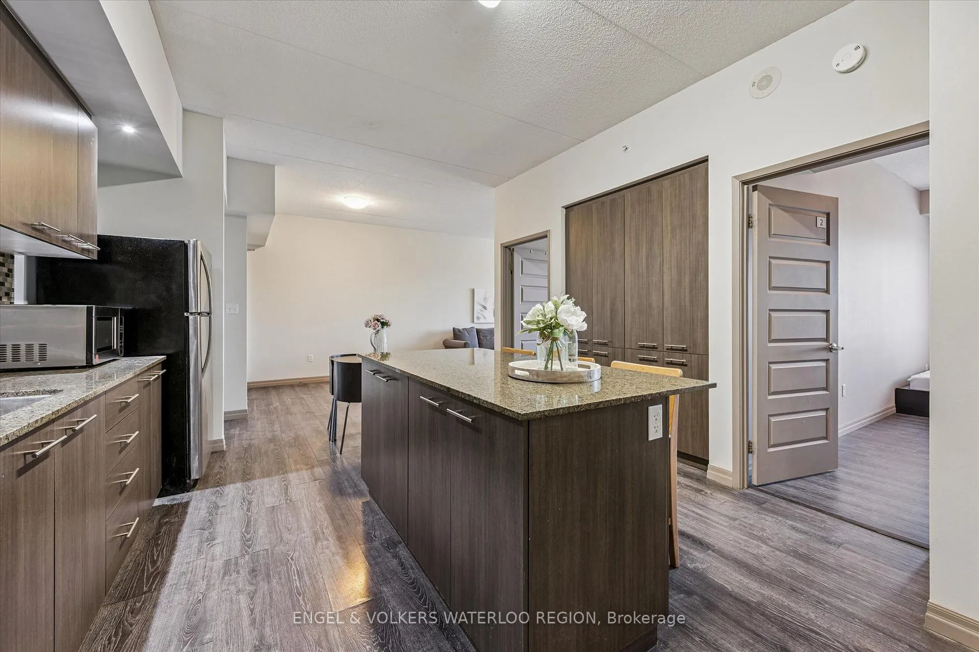 Photo 12 of Unit 1004, 8 Hickory Street W, Waterloo, Beechwood/University — HOMEH